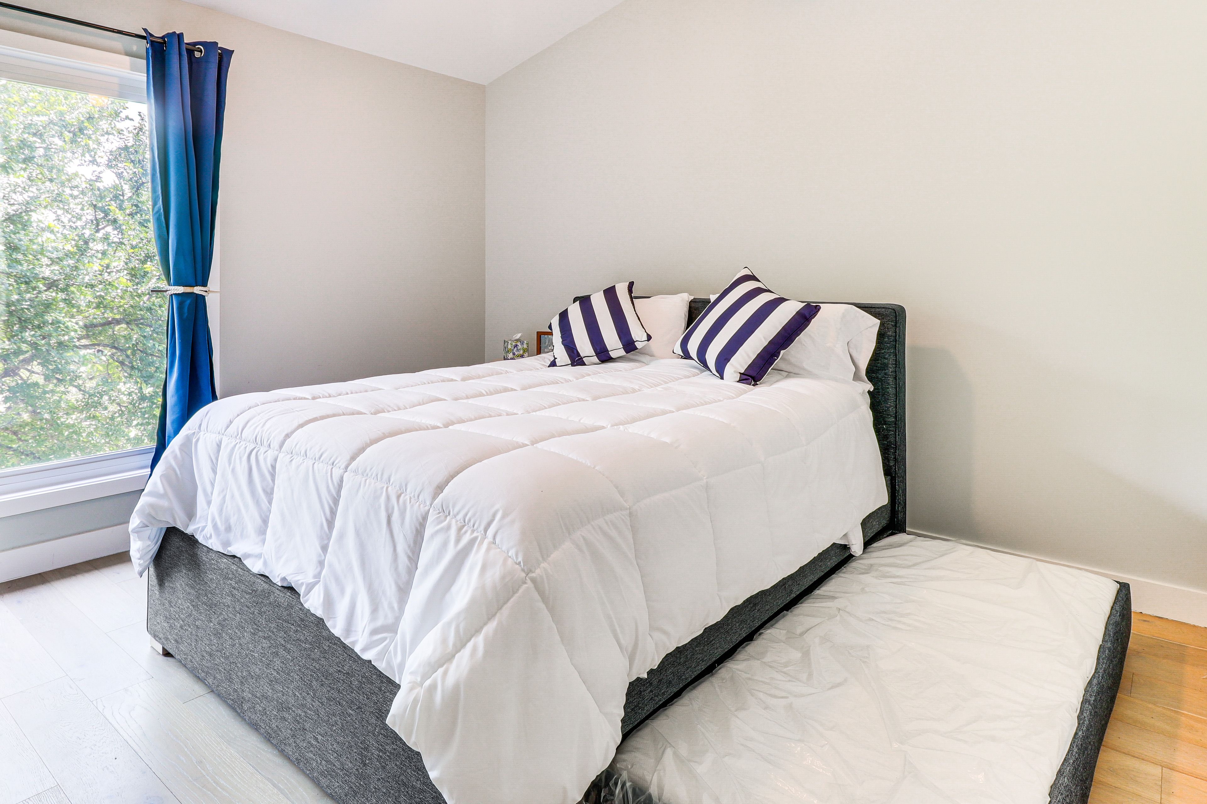 Bedroom 2 | Queen Bed w/ 2 Twin Trundles | 3rd Floor