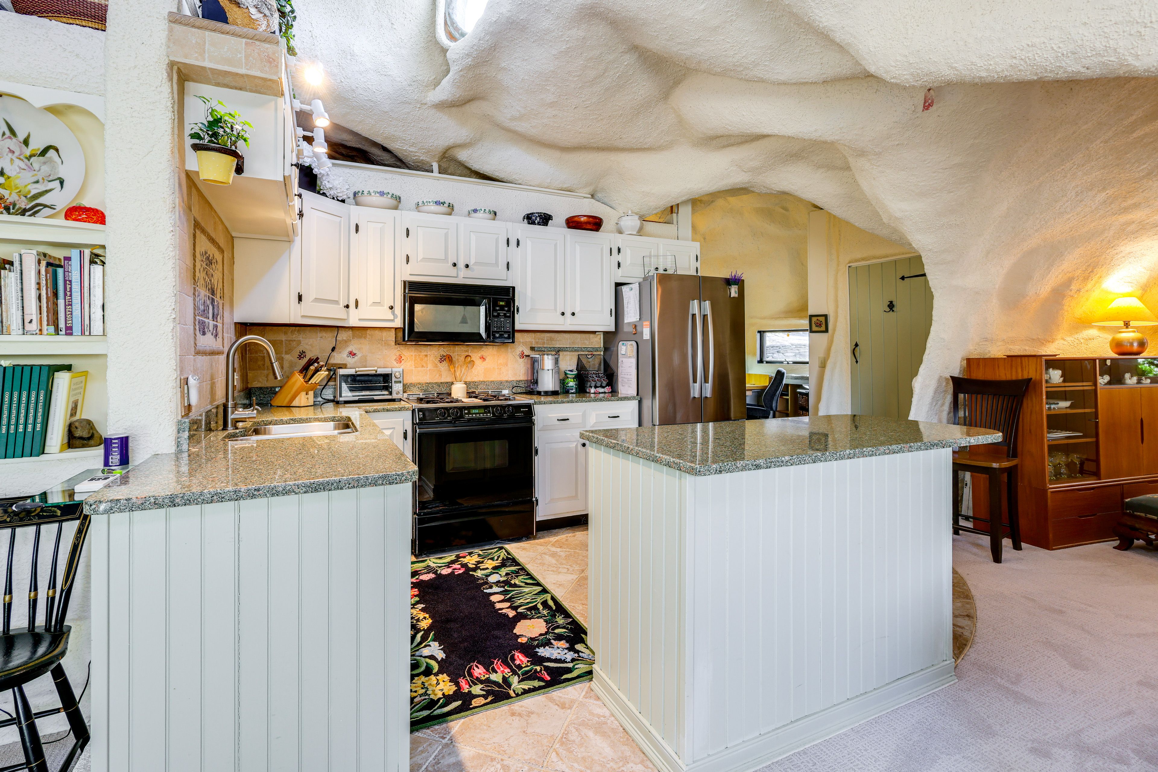 Kitchen | Dishwasher