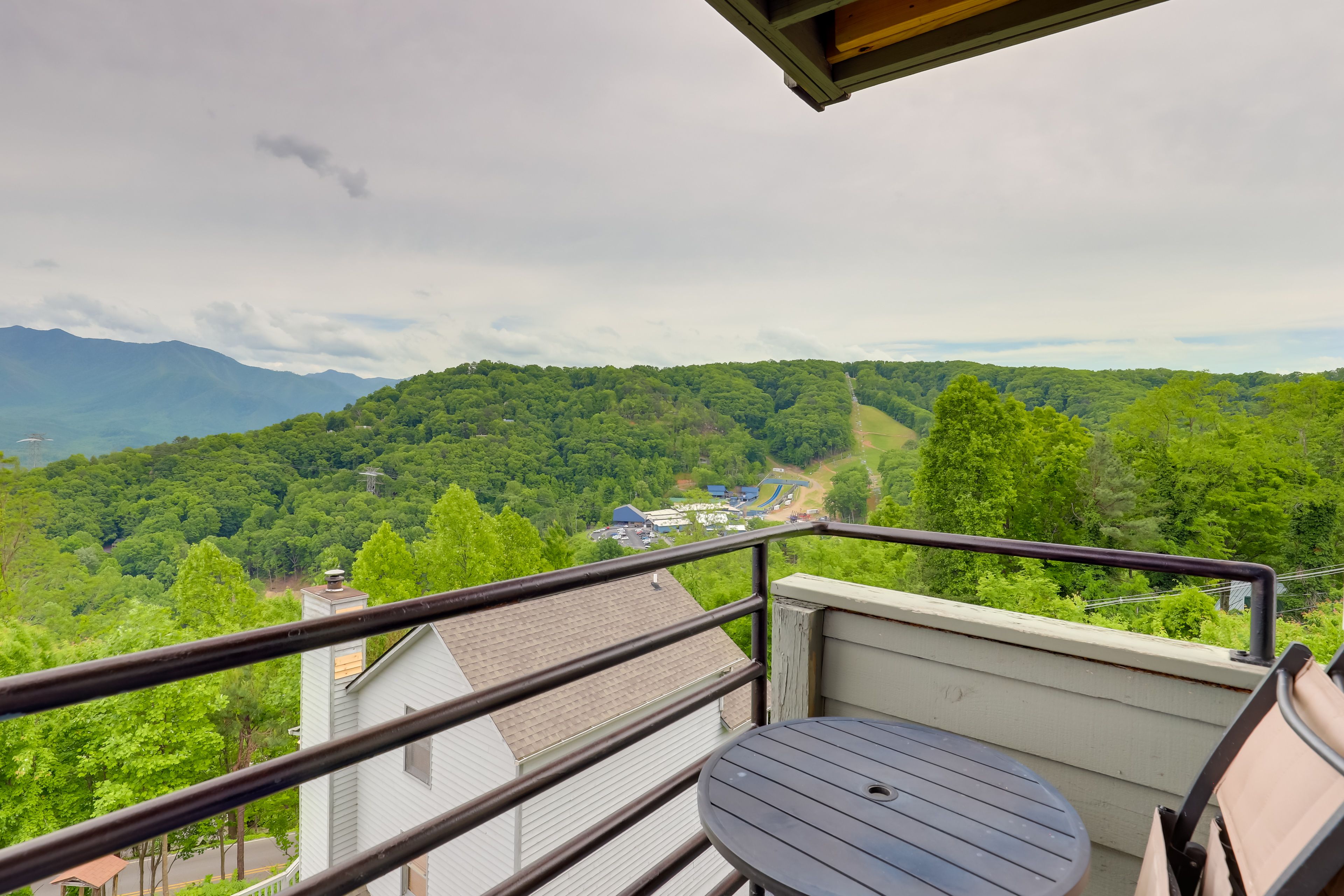 Balcony | Mountain Views