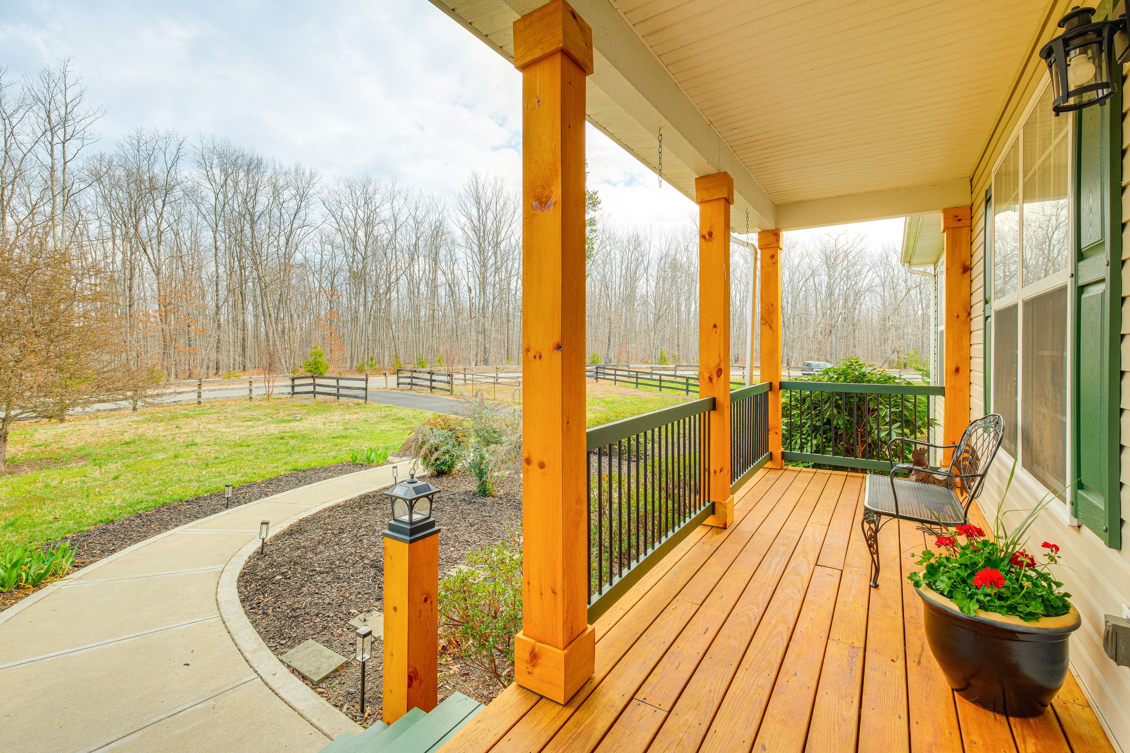 Front Porch | Outdoor Seating