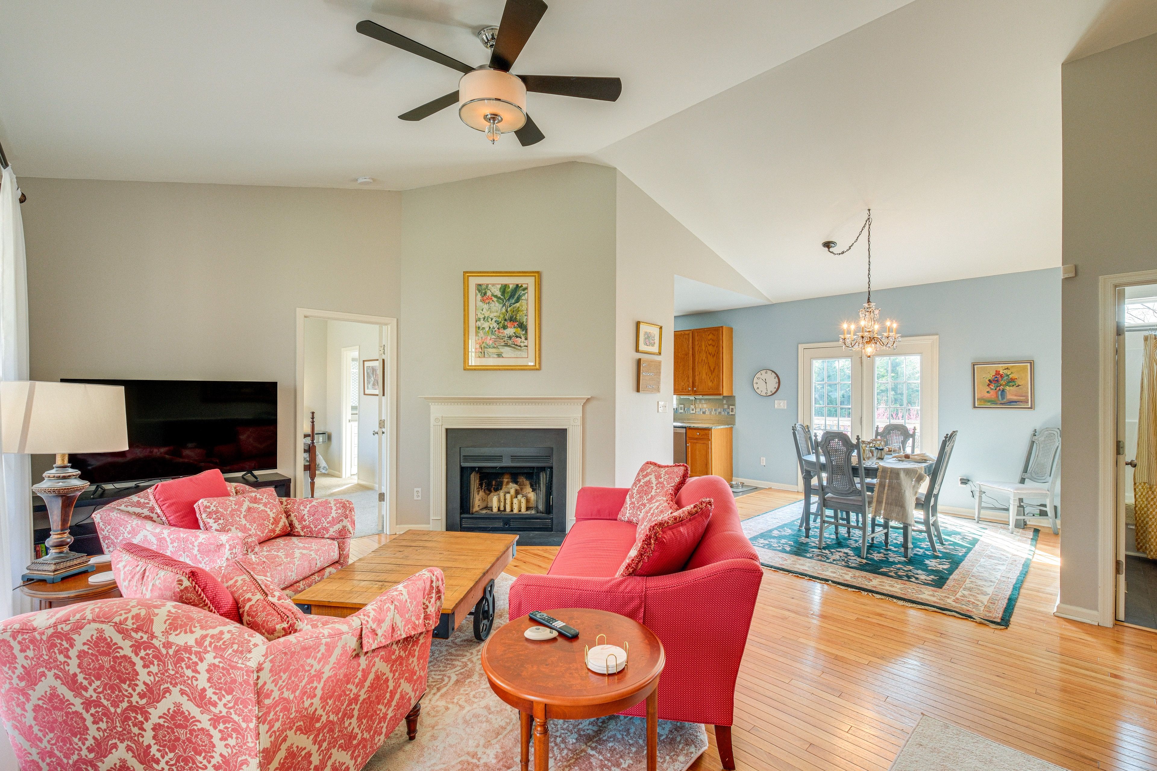 Living Room | Smart TV | Single-Story Home