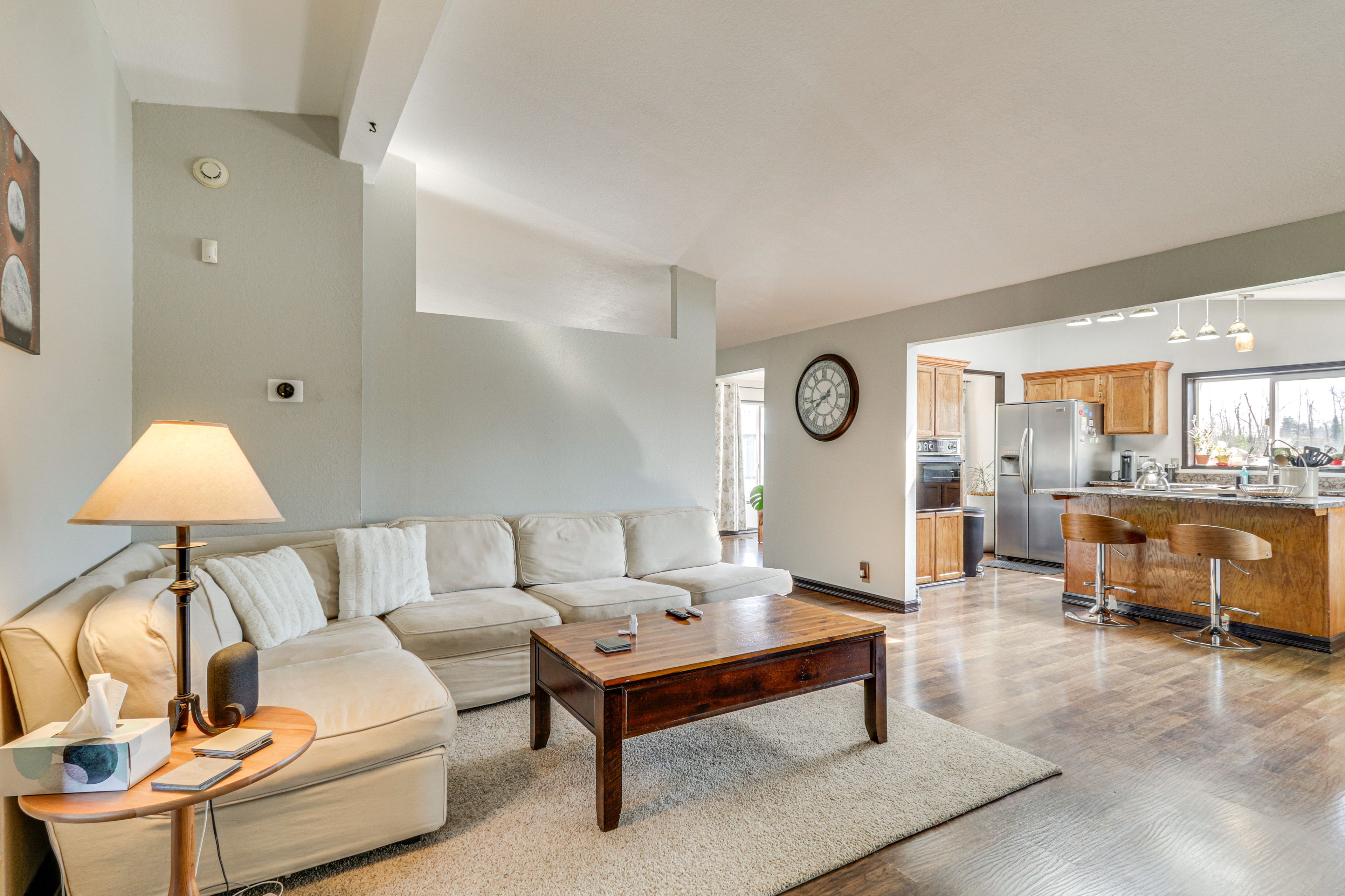 Living Room | Smart TV