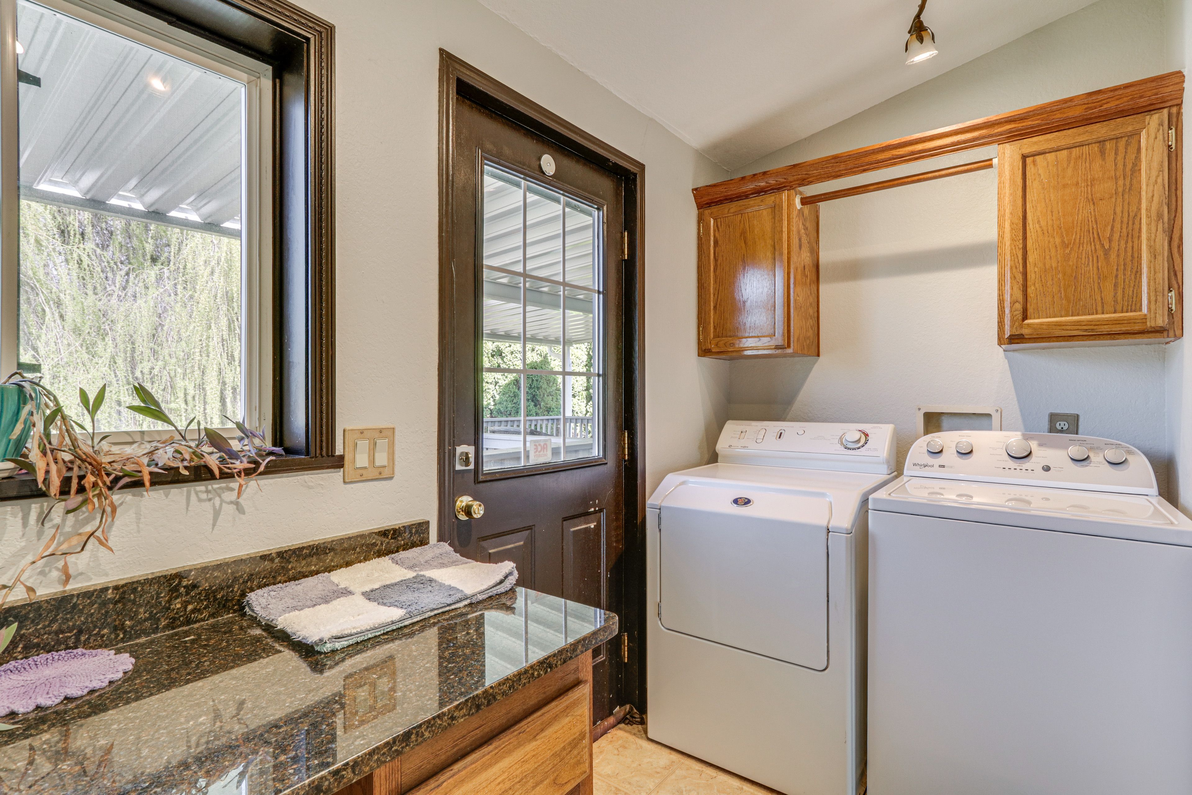 Washer & Dryer