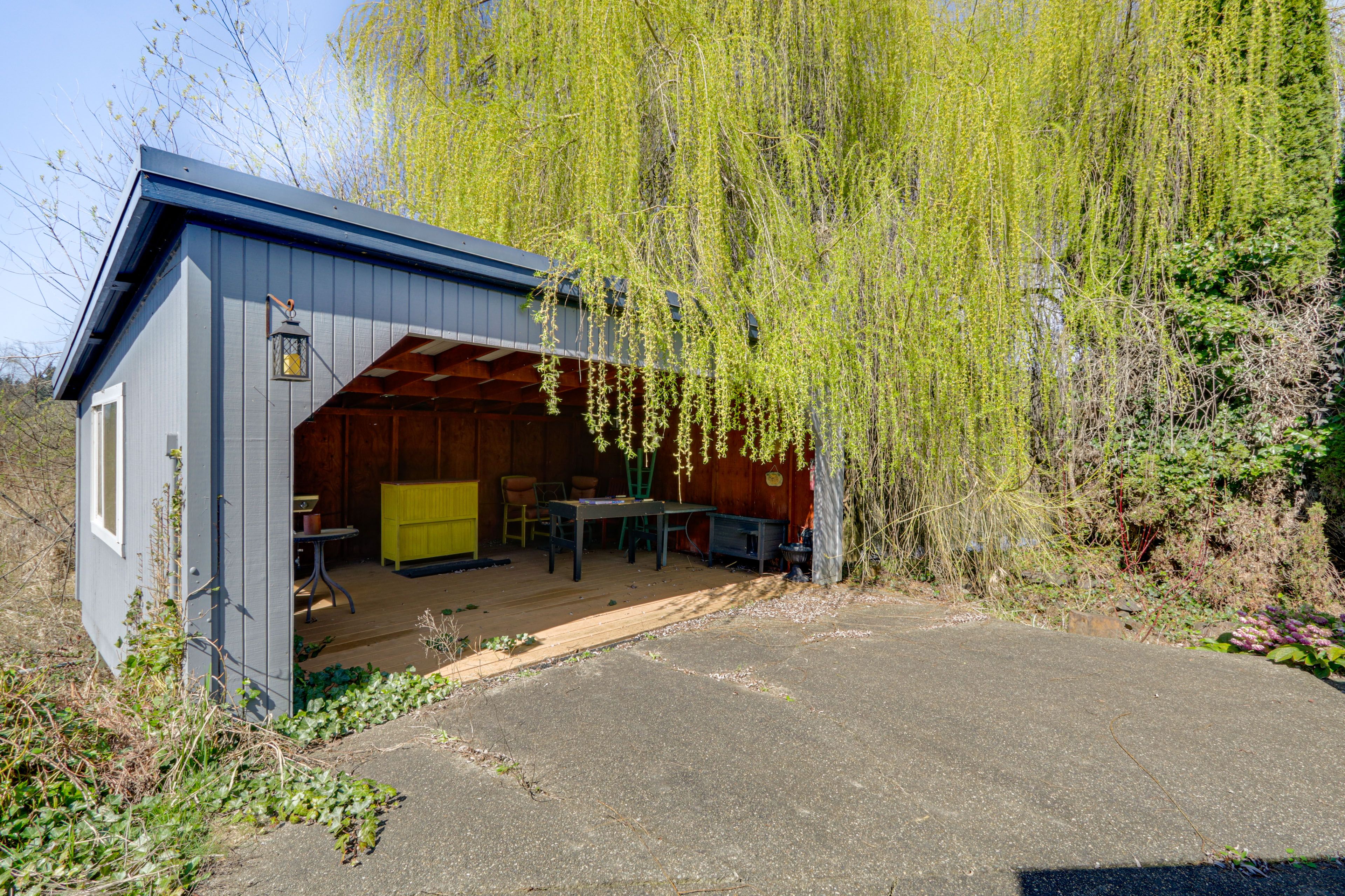 Partially Enclosed Game Room | Air Hockey Table | Gas Grill