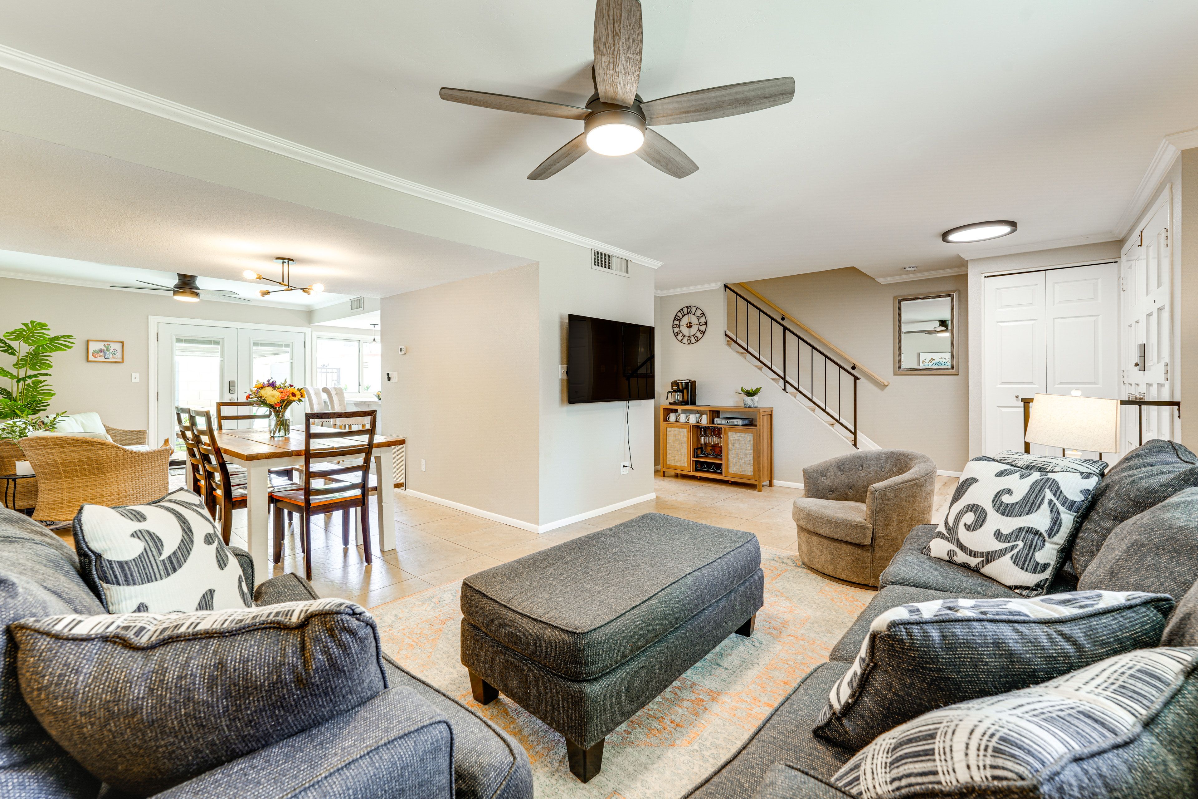 Living Room | 1st Floor | Central A/C & Heat | 2 Interior Steps