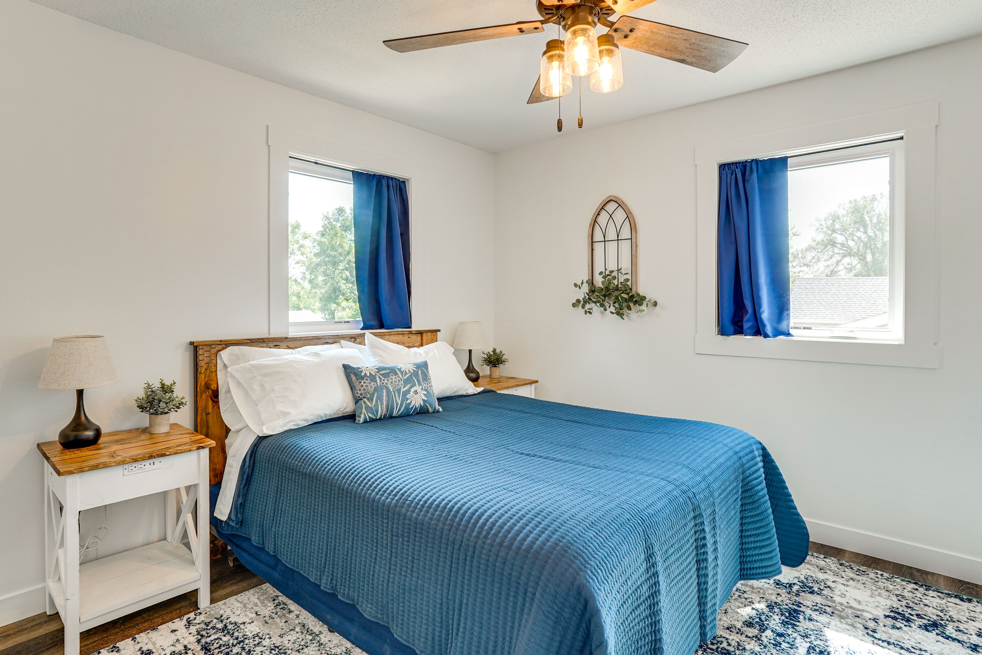 Bedroom 3 | 2nd Floor | Queen Bed