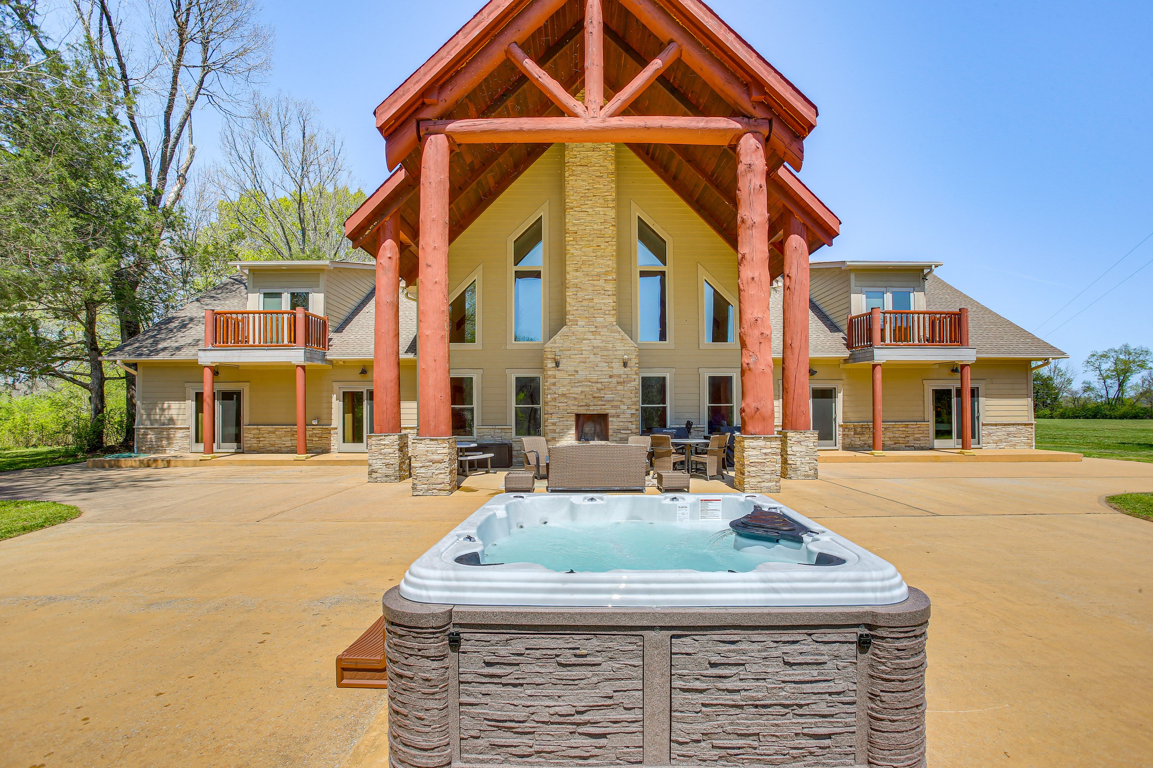 Celina Vacation Rental | 9BR | 9.5BA | 6,000 Sq Ft | 1 Step to Enter