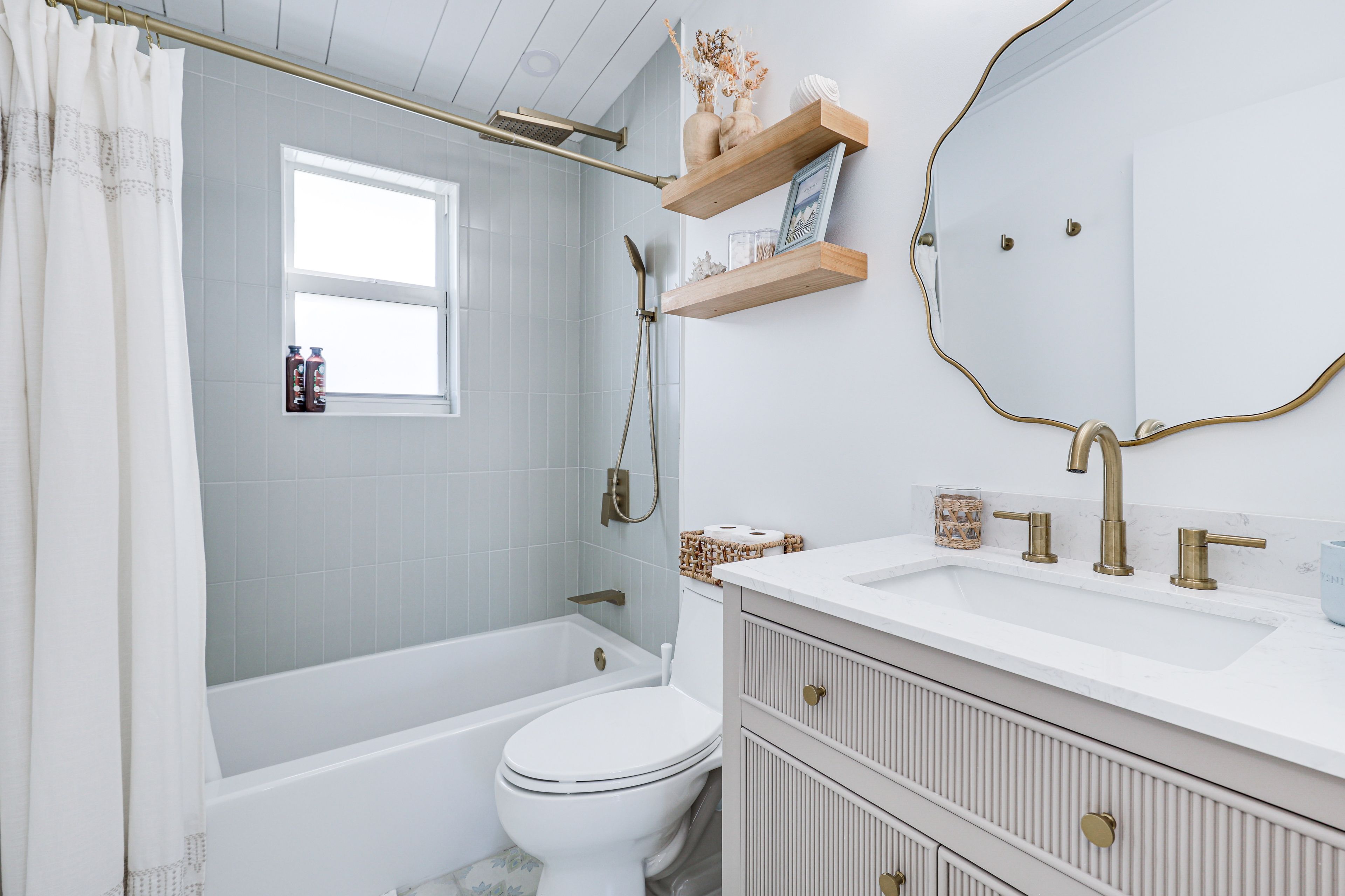 Full Bath | Lower Level