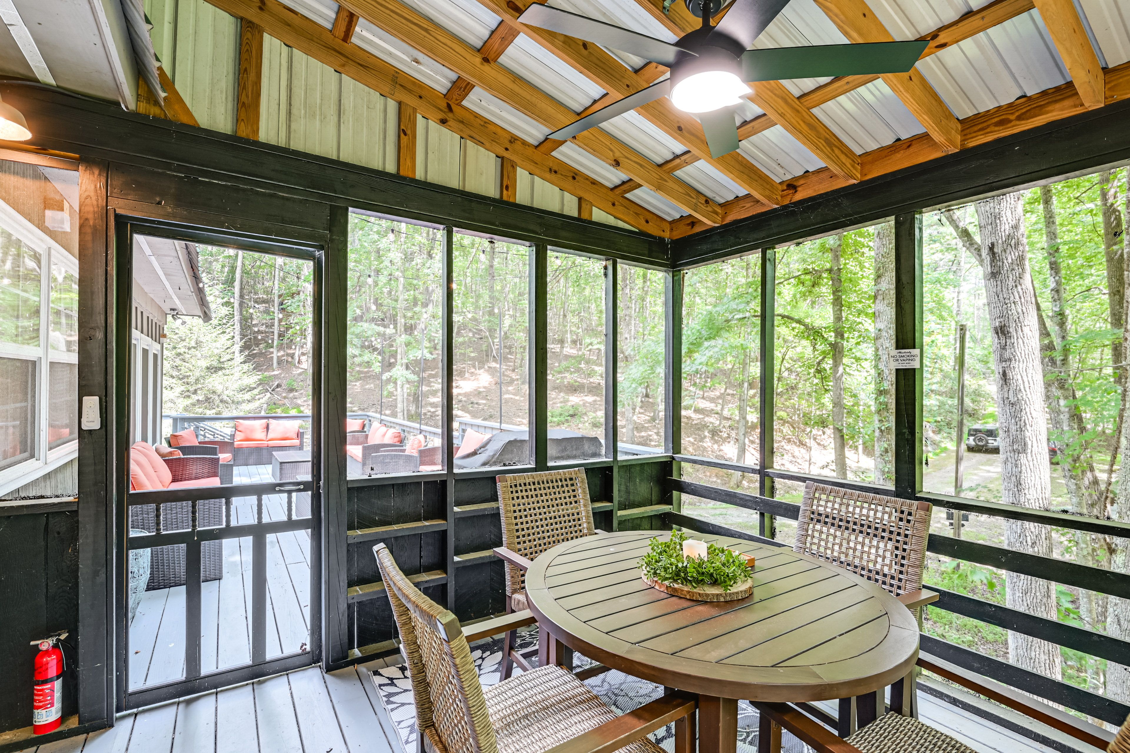 Screened Porch | Dining Area w/ Forested Views
