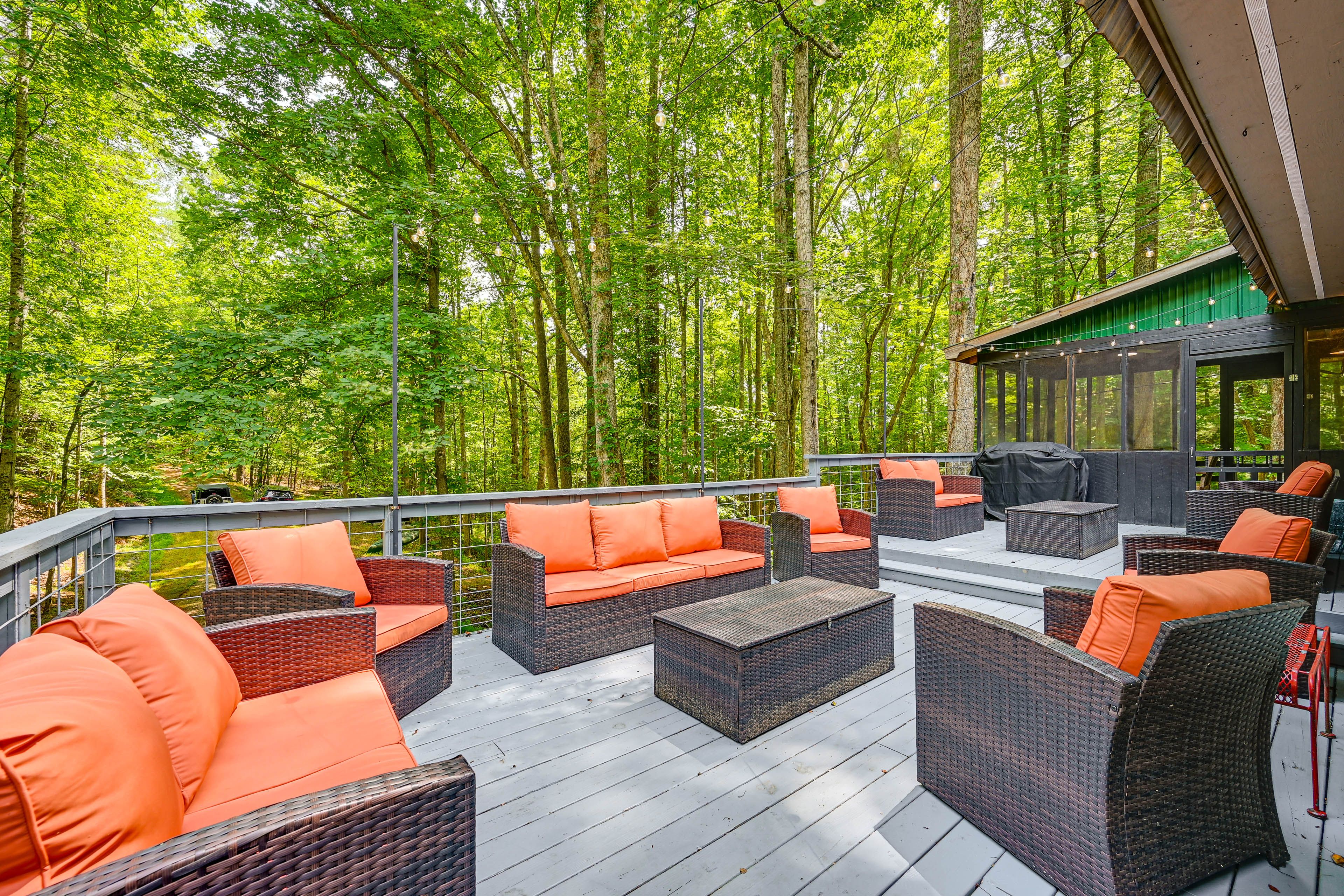 Furnished Deck | Gas Grill & Fire Pit
