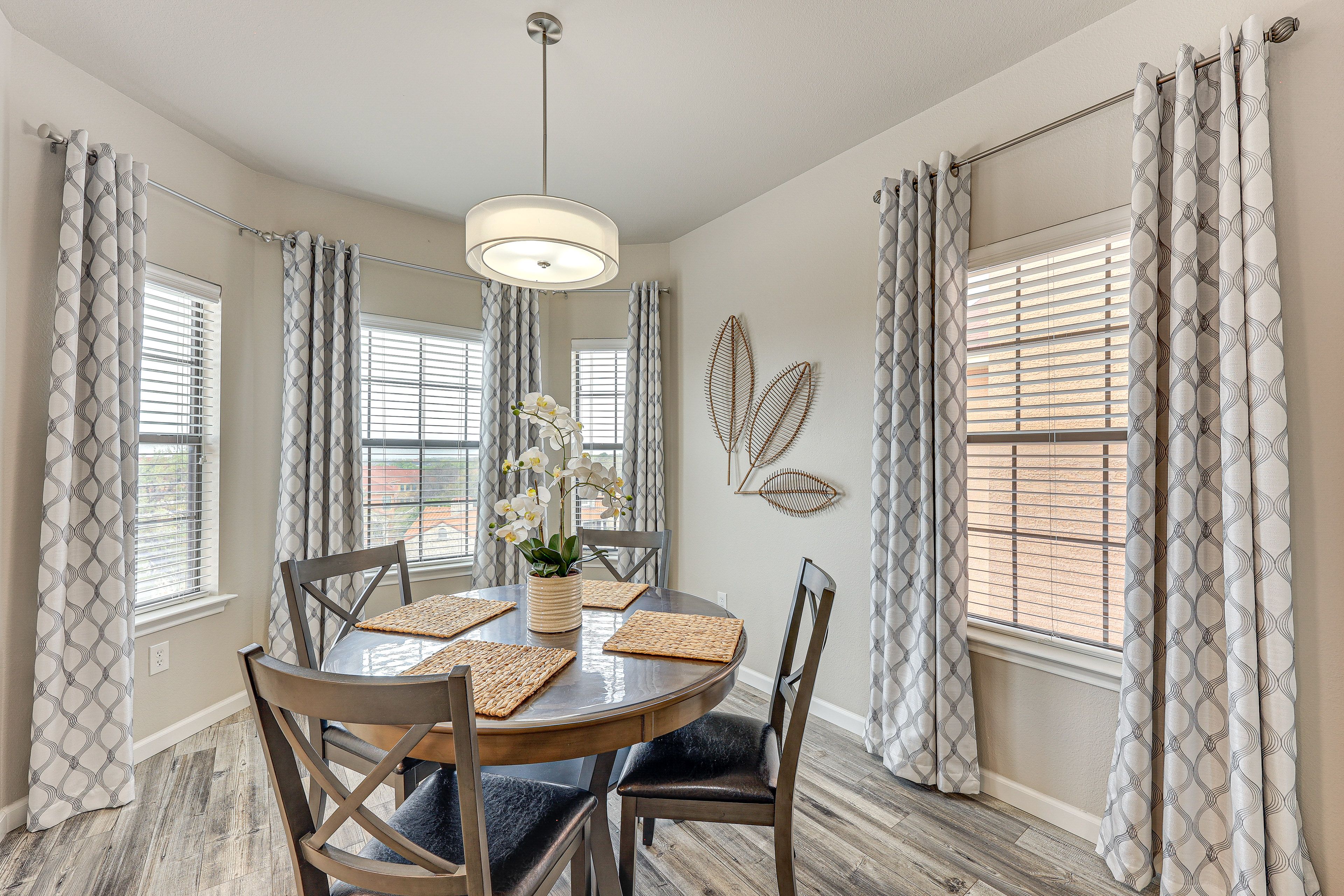 Dining Room | Dishware & Flatware