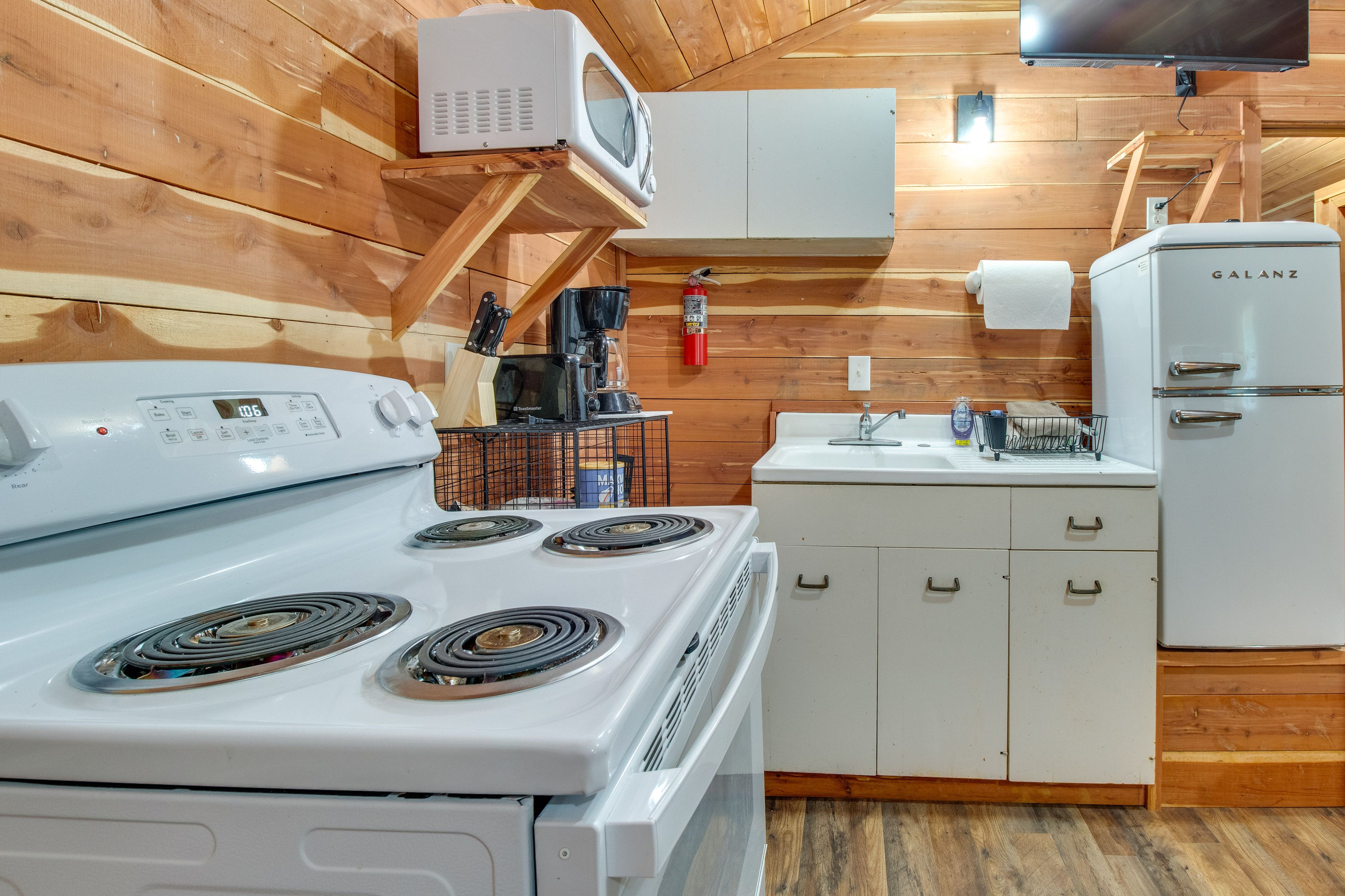 Kitchenette