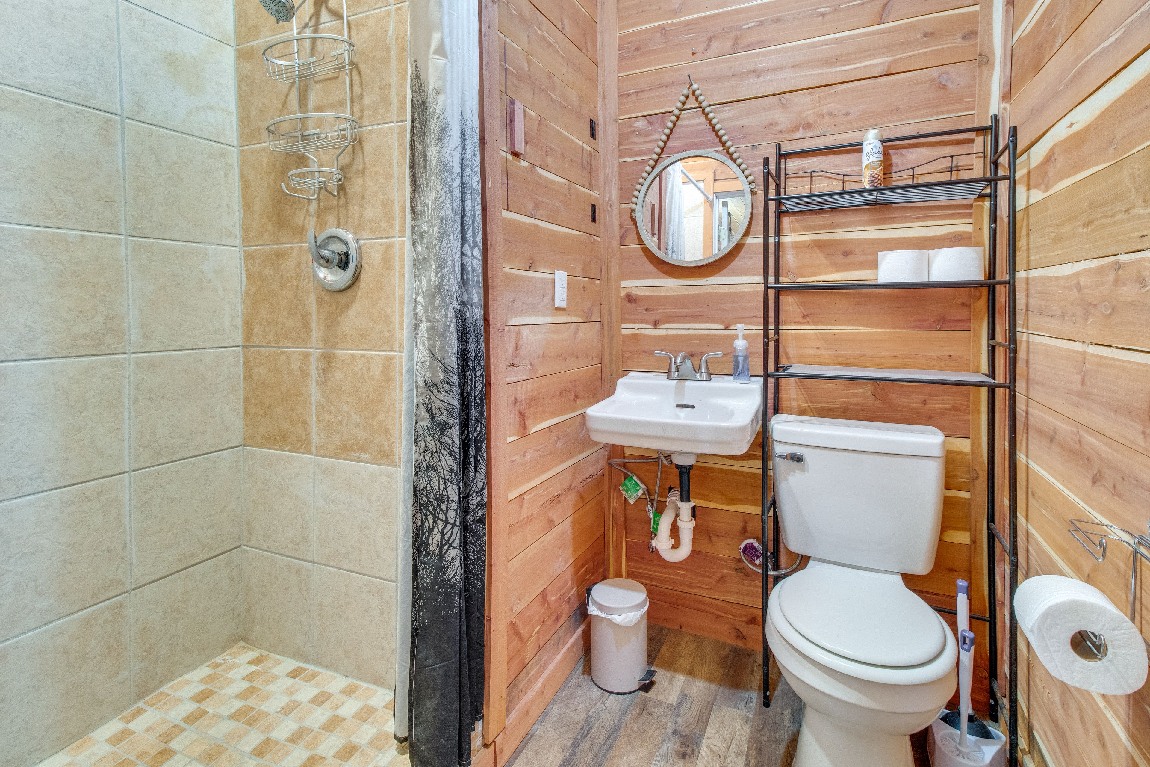 En-Suite Bathroom