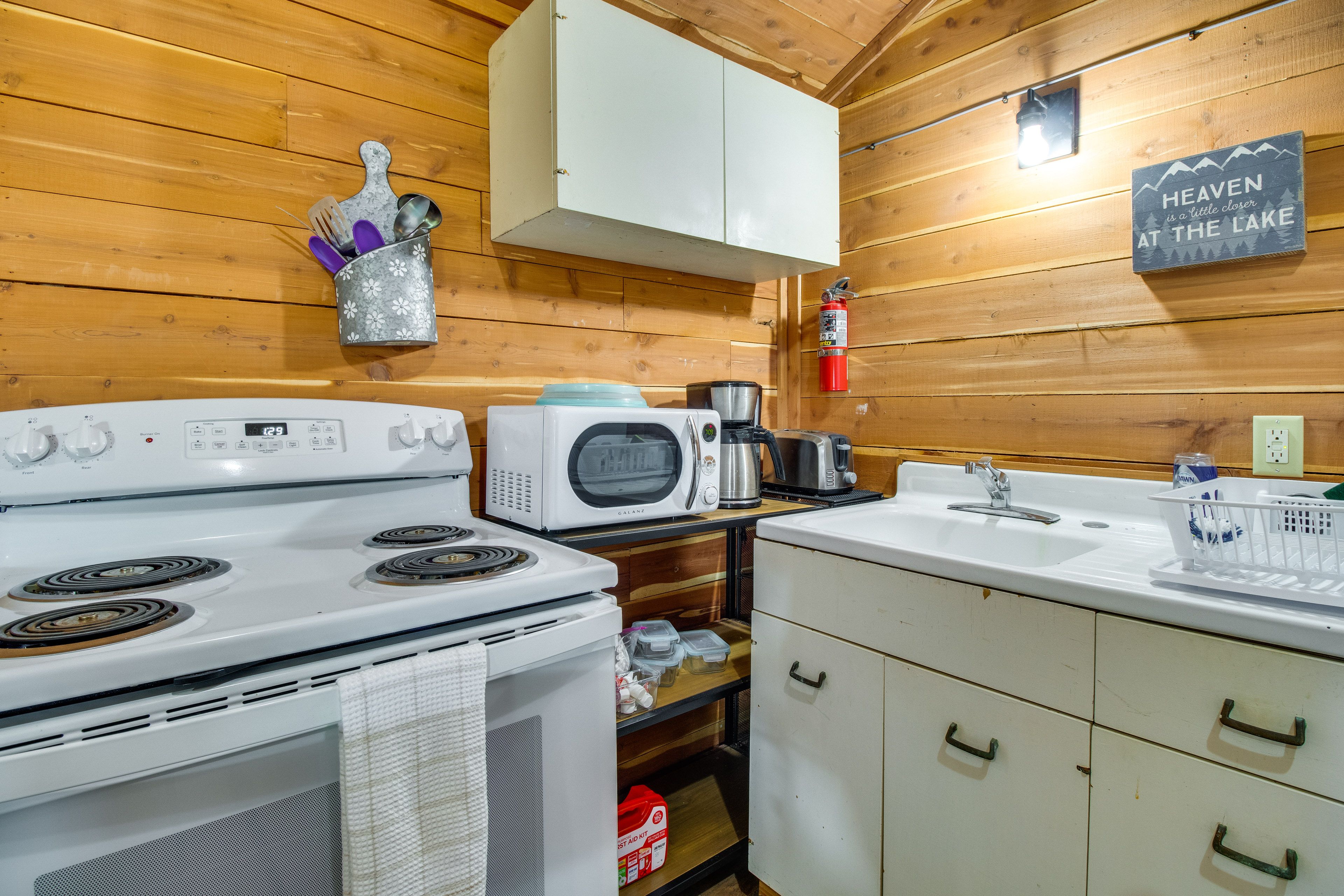 Kitchenette