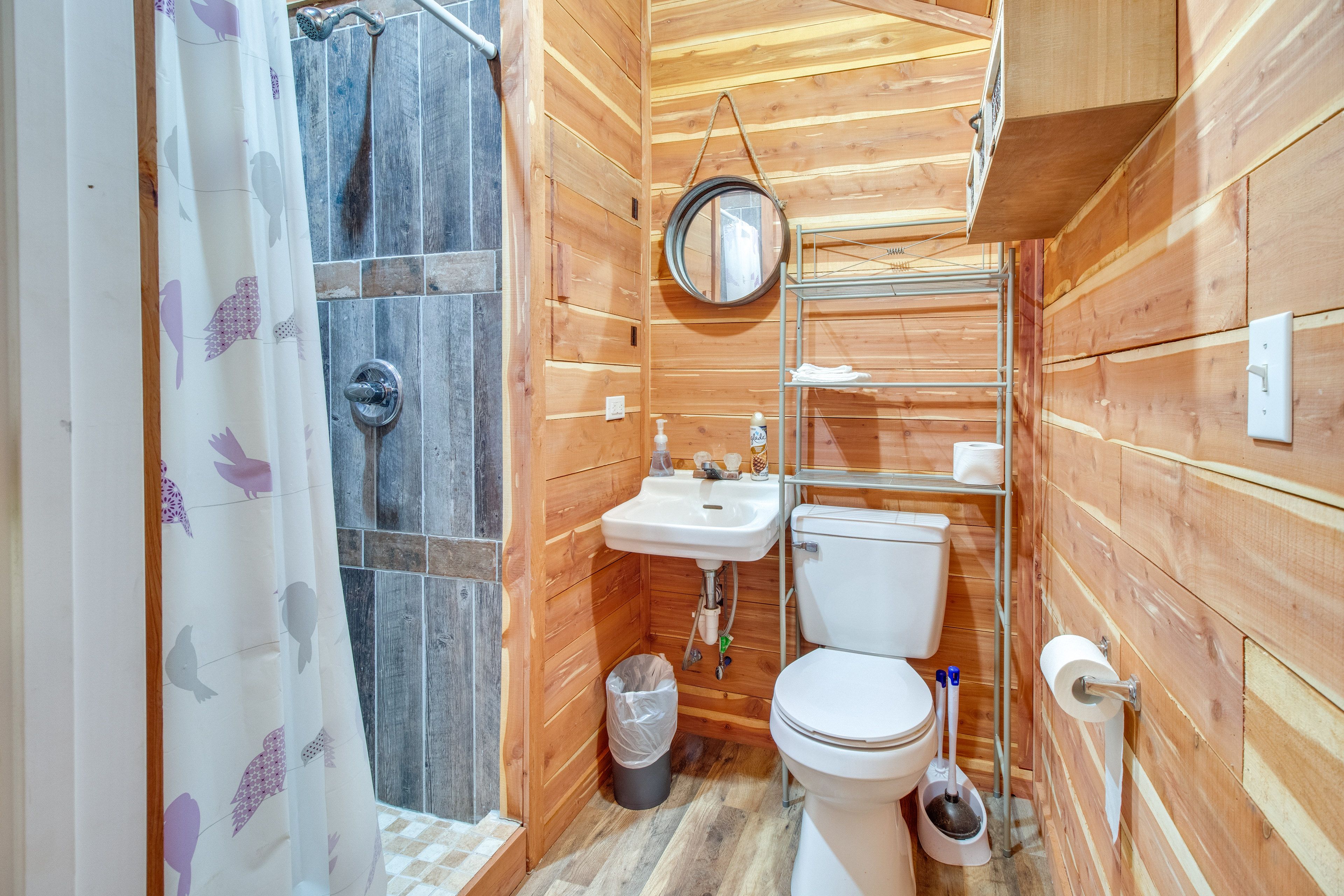 En-Suite Bathroom