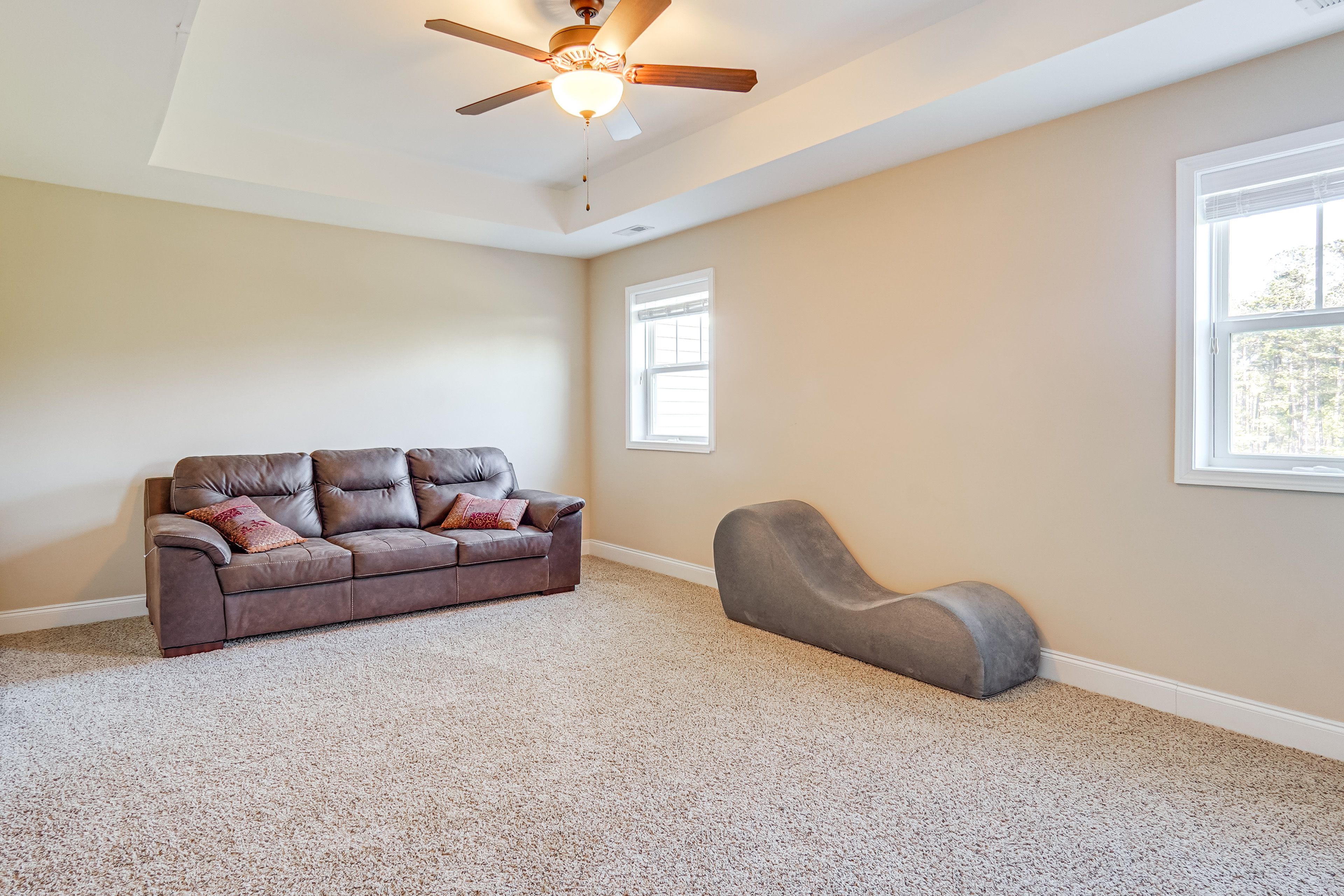 Den | Smart TV | 2nd Floor