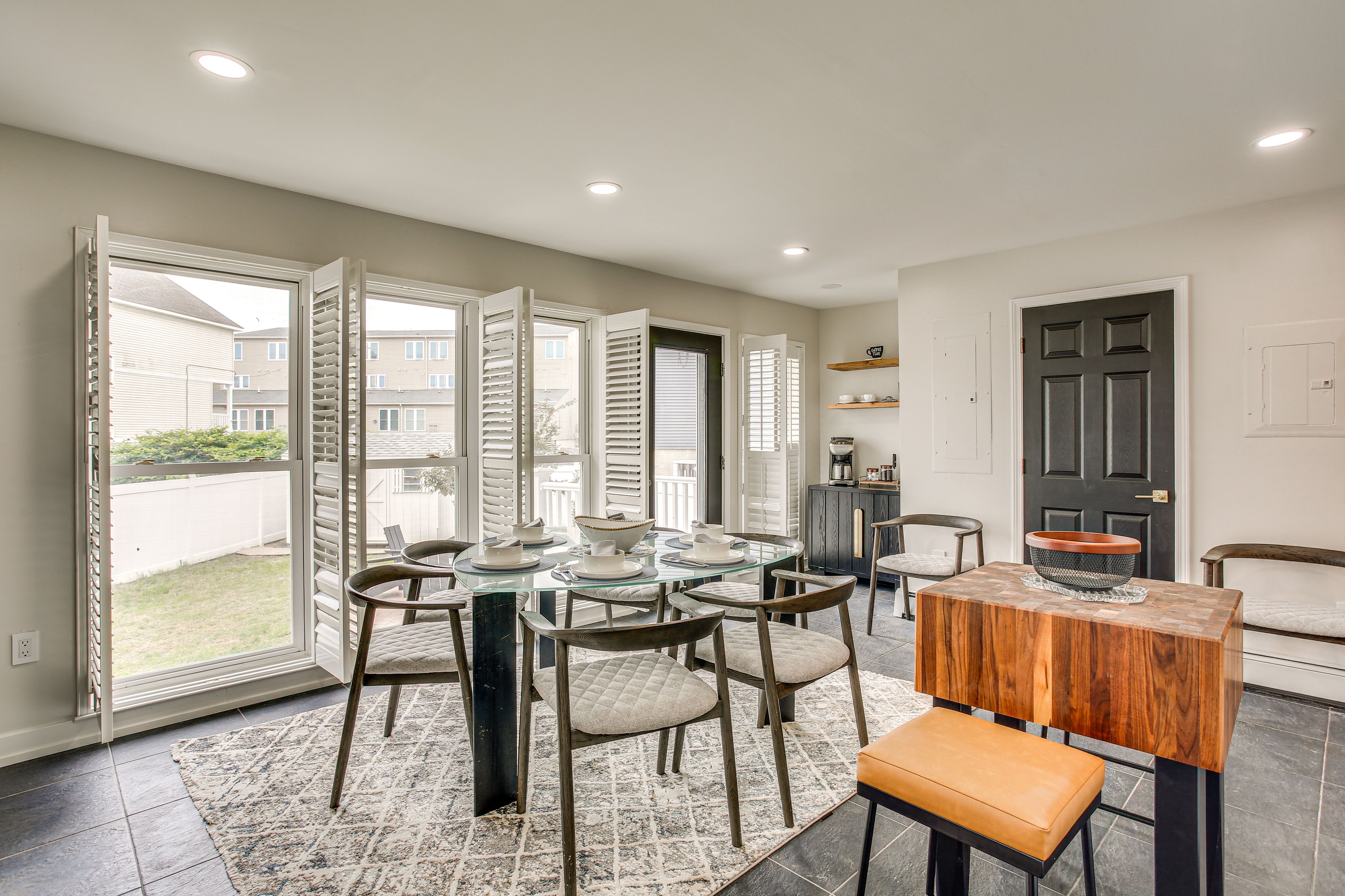 Dining Area | 1st Floor