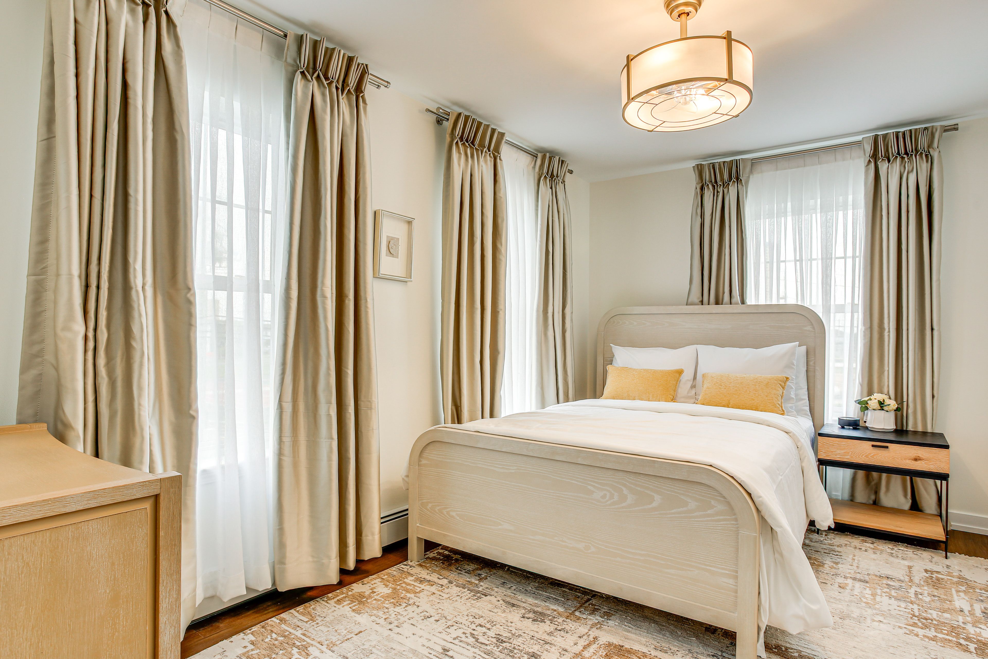 Bedroom 3 | 2nd Floor | Queen Bed