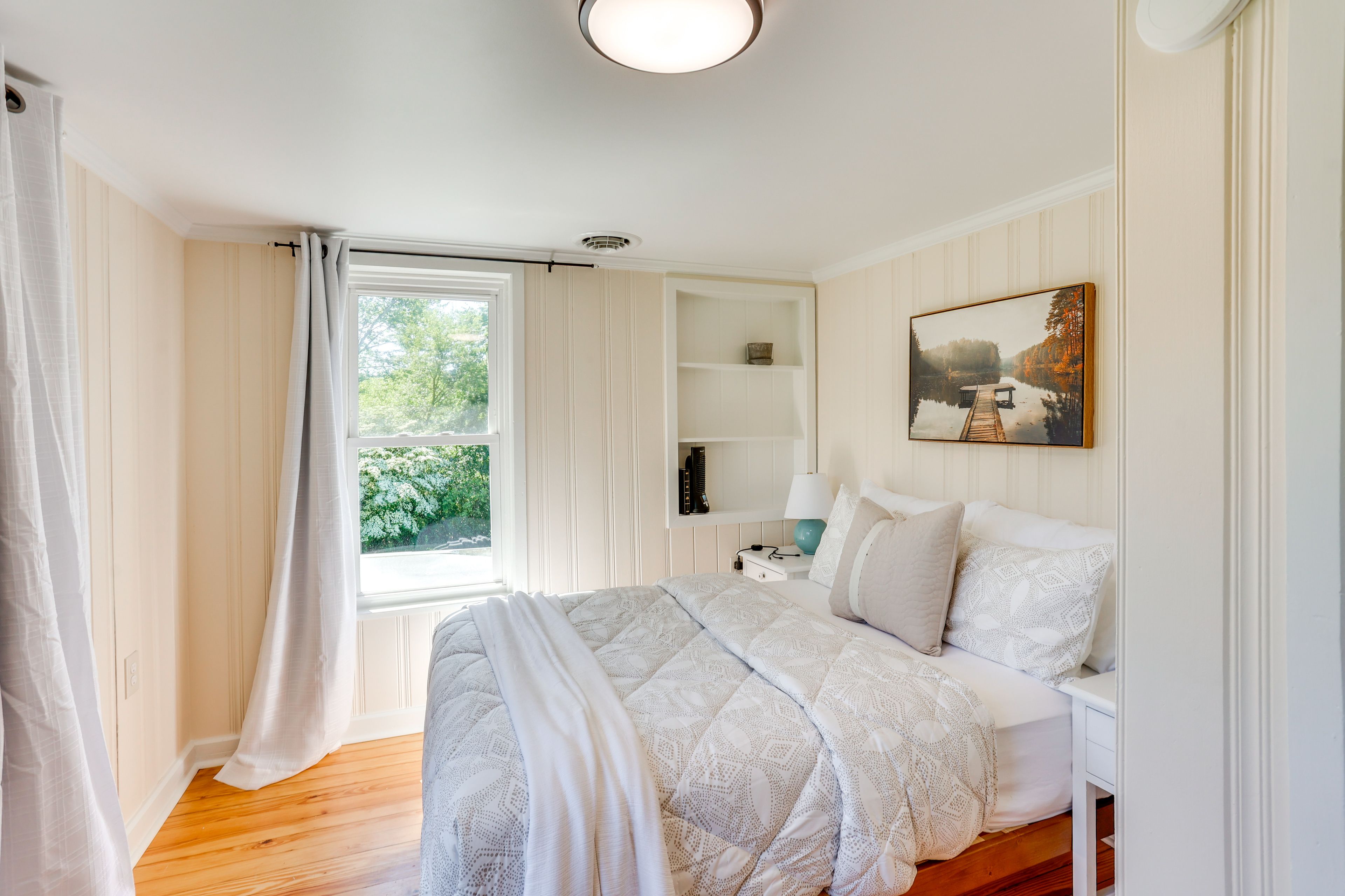 Bedroom 3 | Queen Bed | 2nd Floor