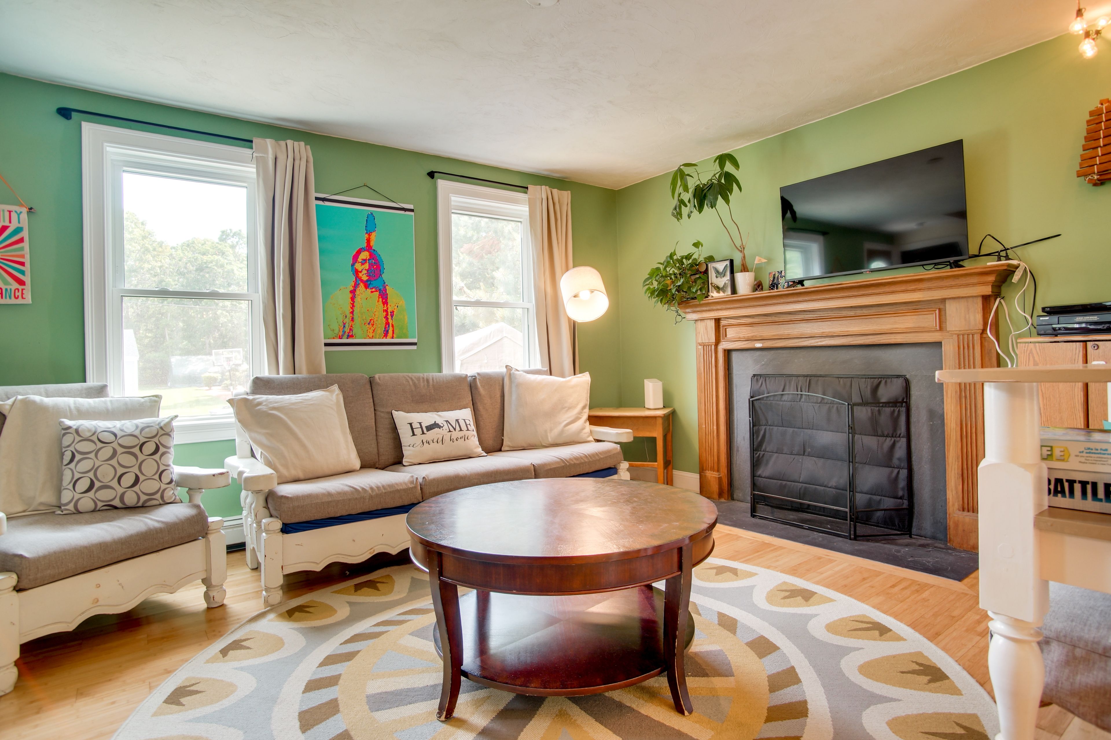 Living Room | Smart TV | 1st Floor
