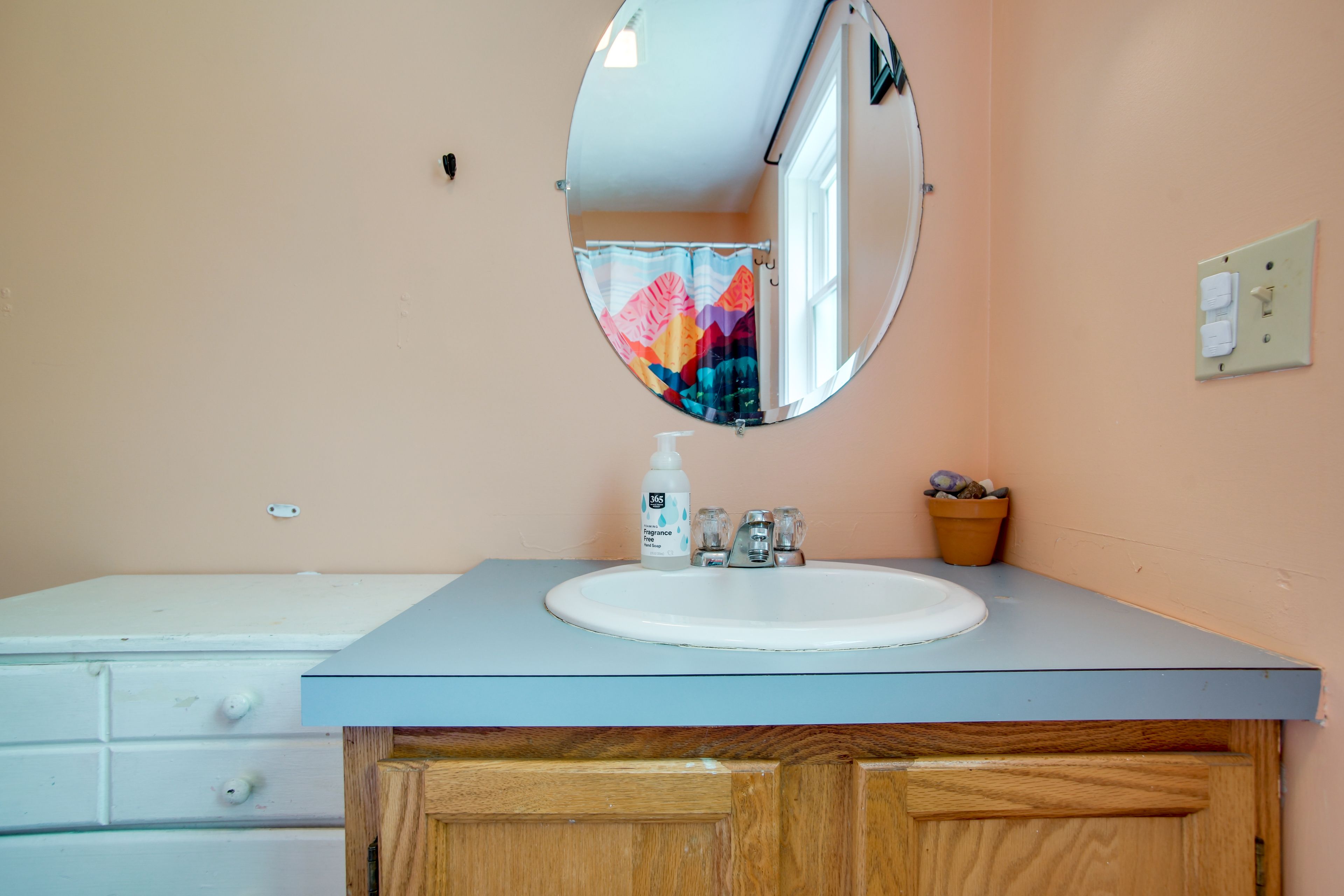 Bathroom | 1st Floor