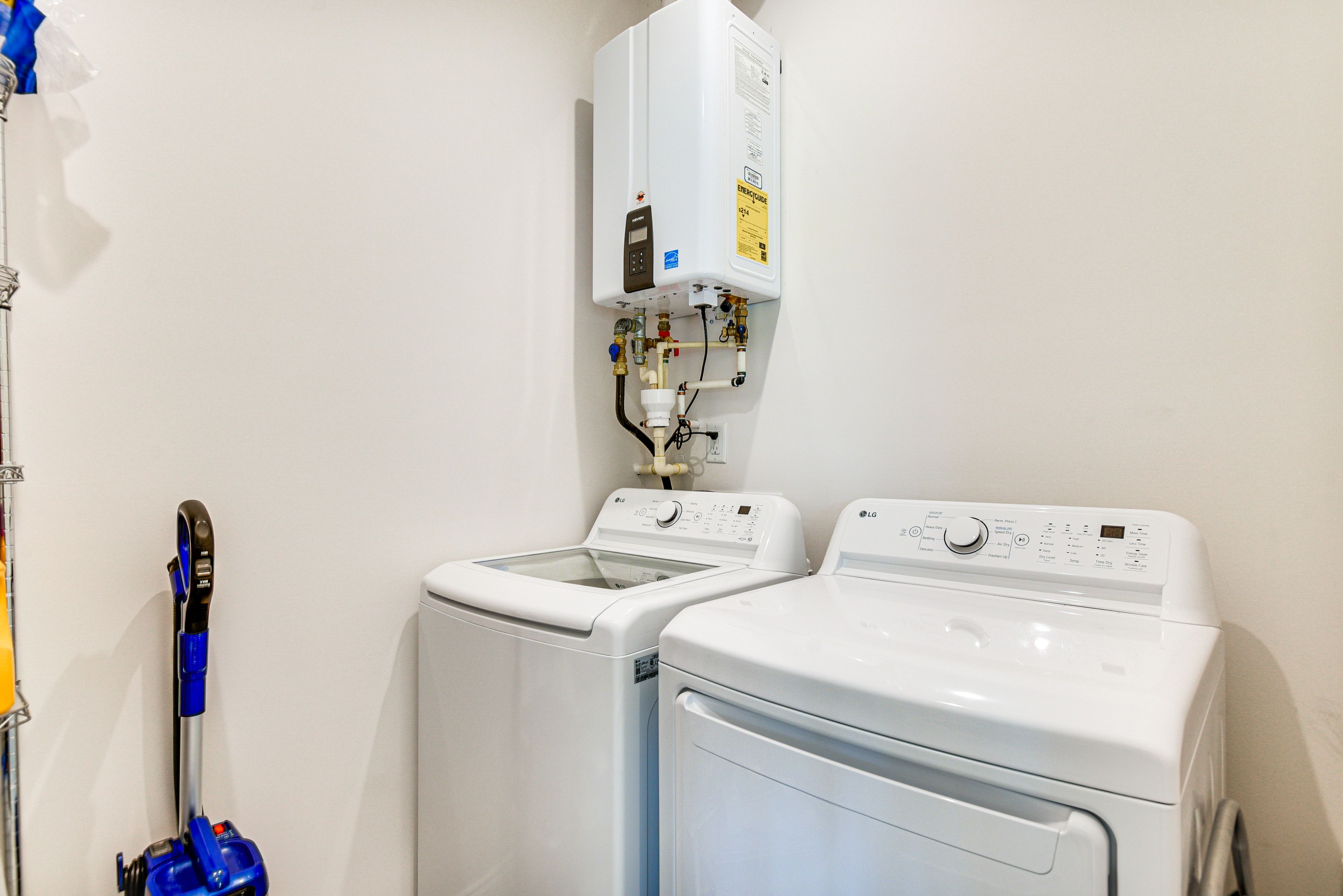 Laundry Room | 1st Floor | Washer & Dryer