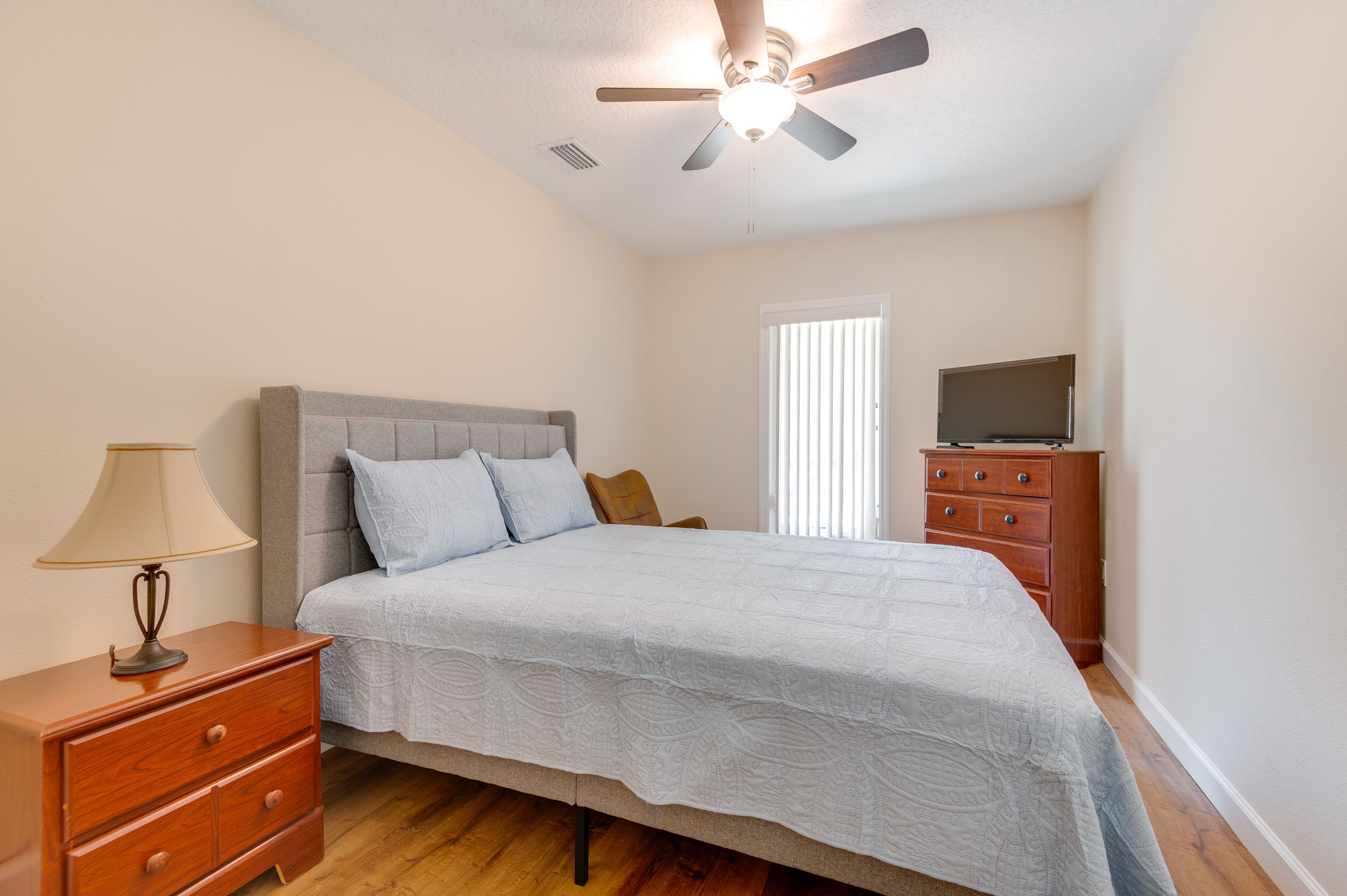 Bedroom 1 | Full Bed | Linens Provided