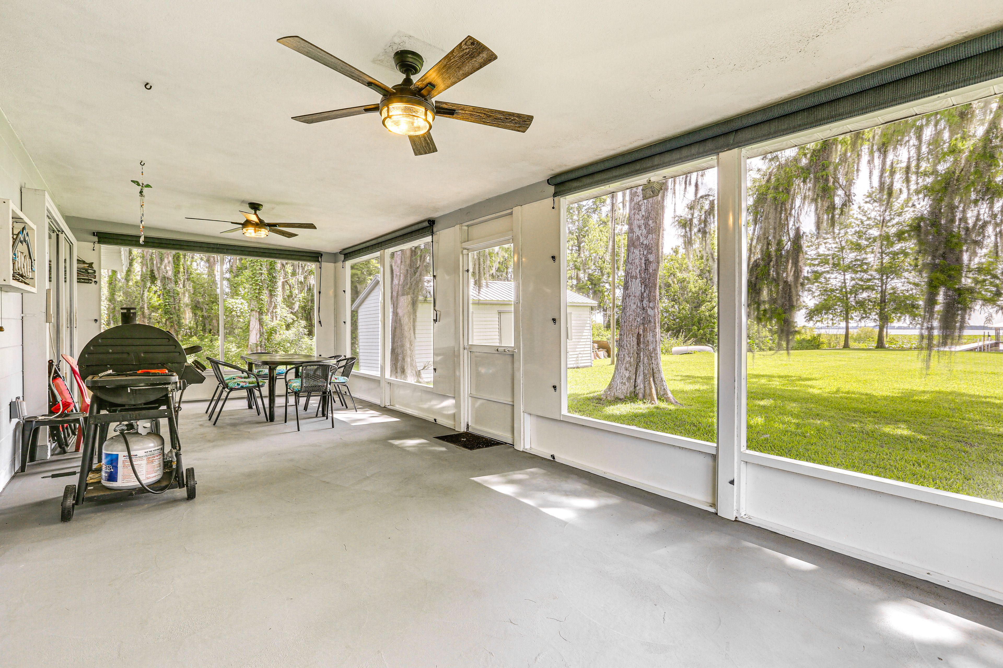 Screened Porch | Lake View | Single-Story House