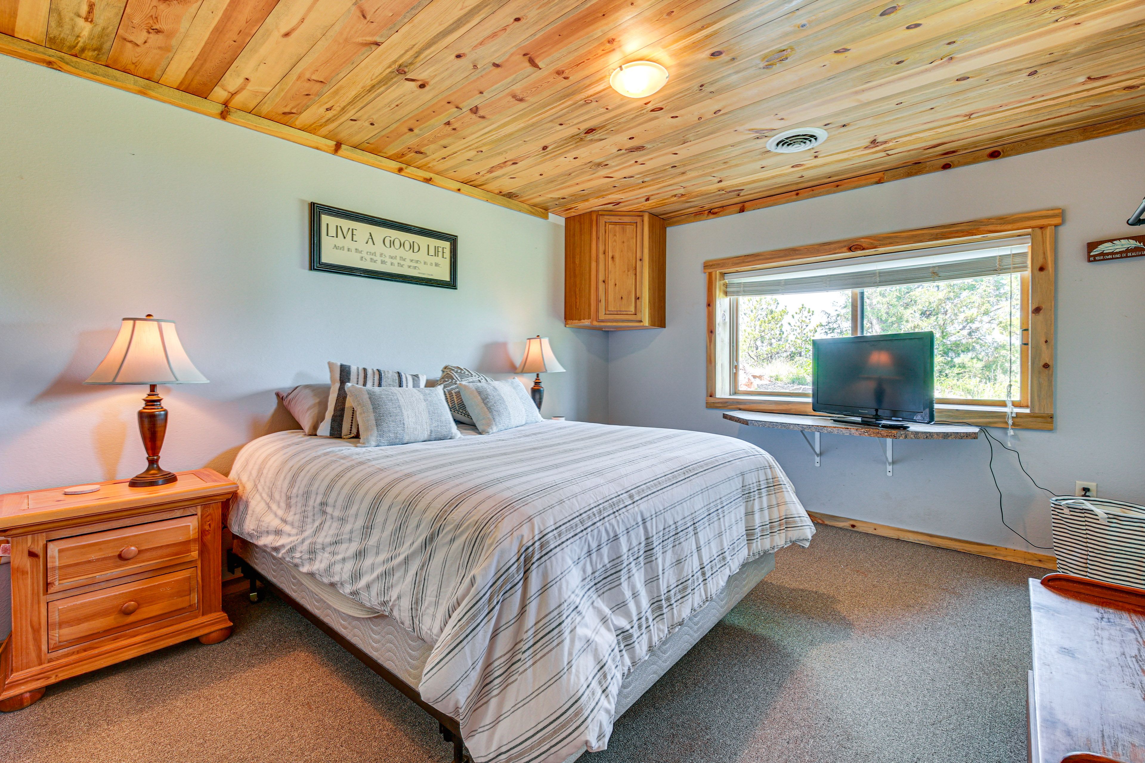 Bedroom 3 | Ground Floor | Queen Bed