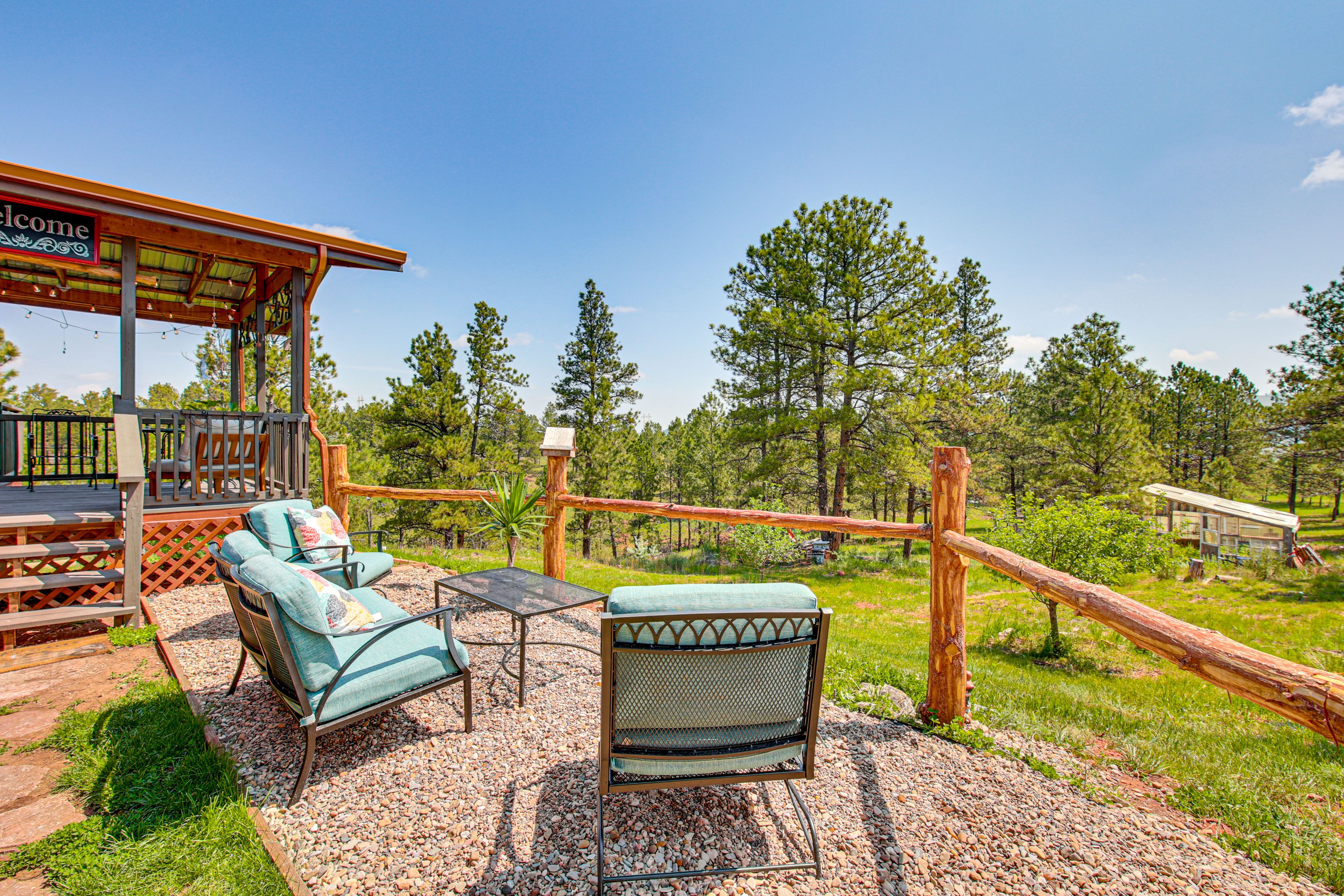 Hot Springs Vacation Rental | 3BR | 3BA | Stairs Required | 2,200 Sq Ft