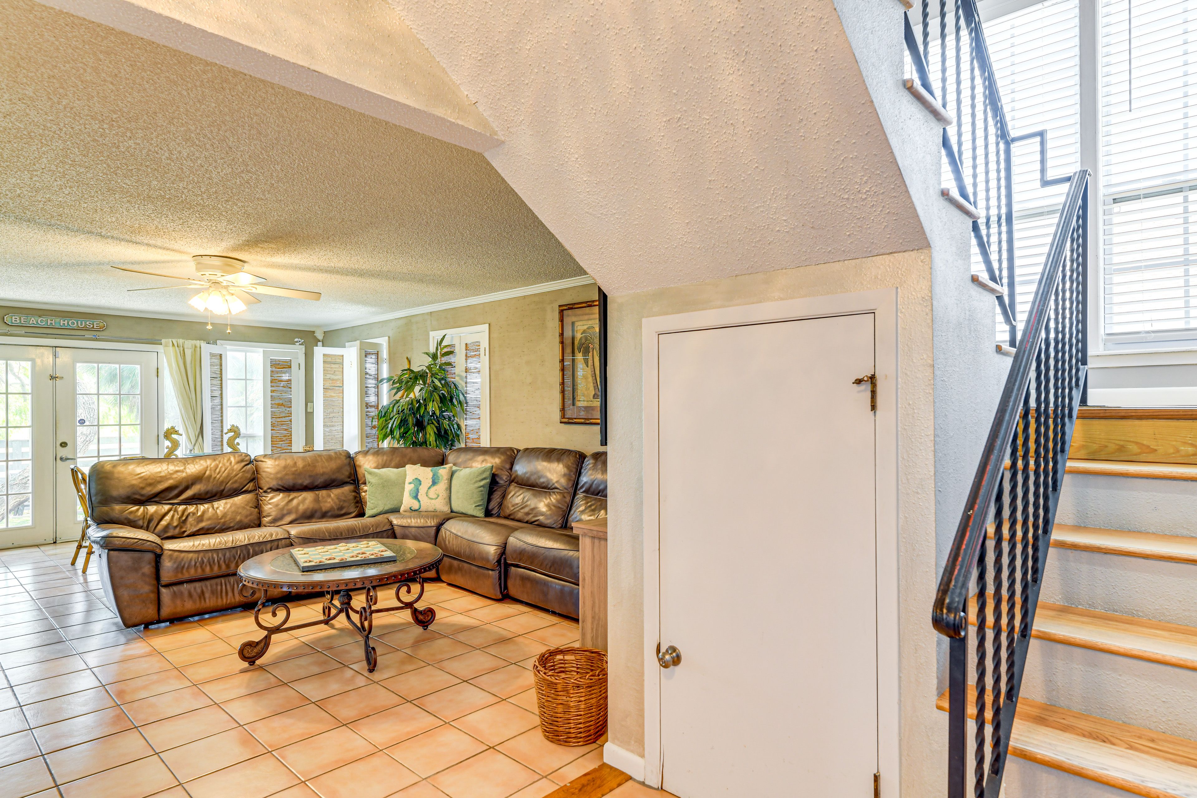 Stairs to 2nd Floor