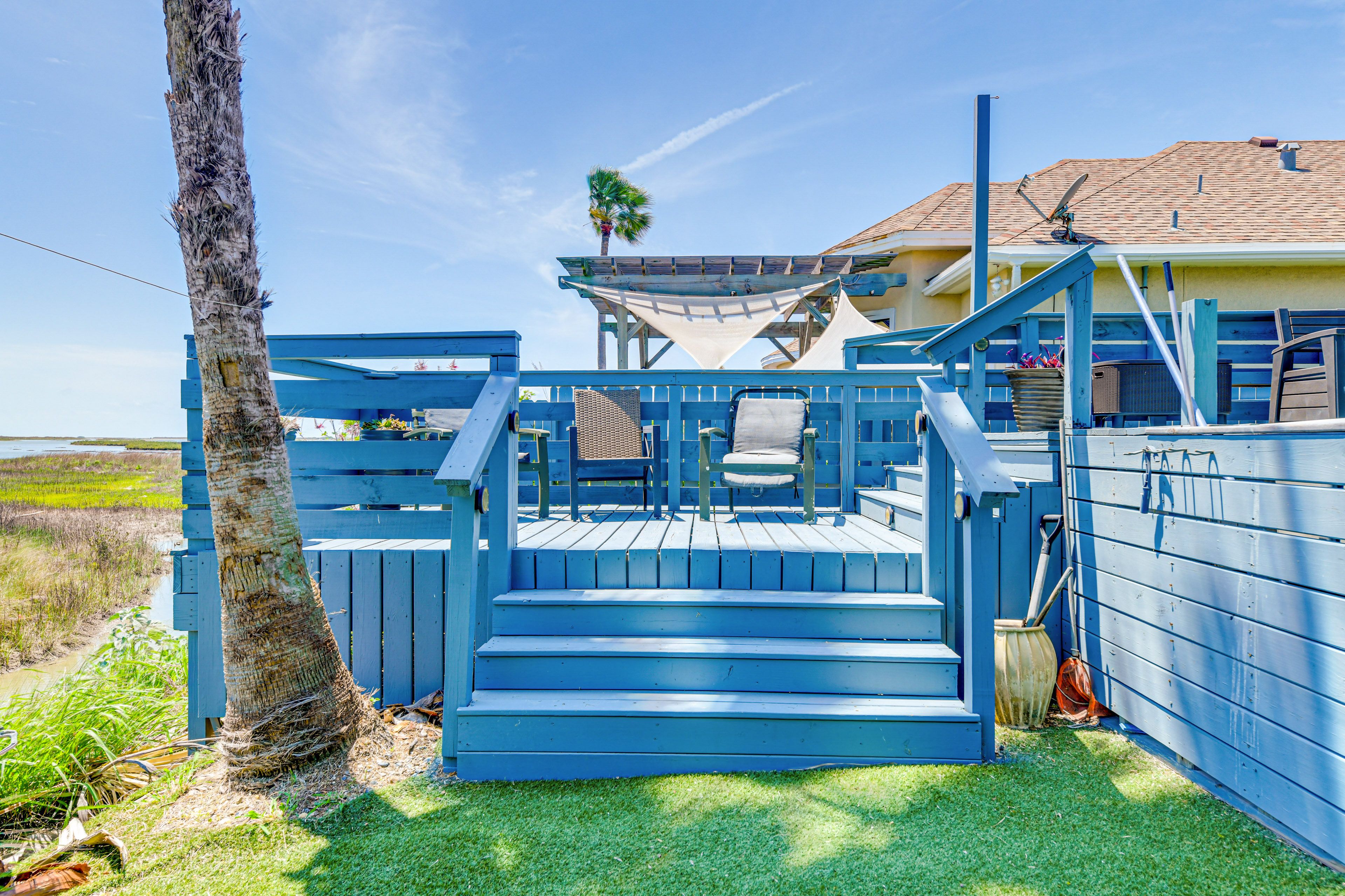 Private Deck