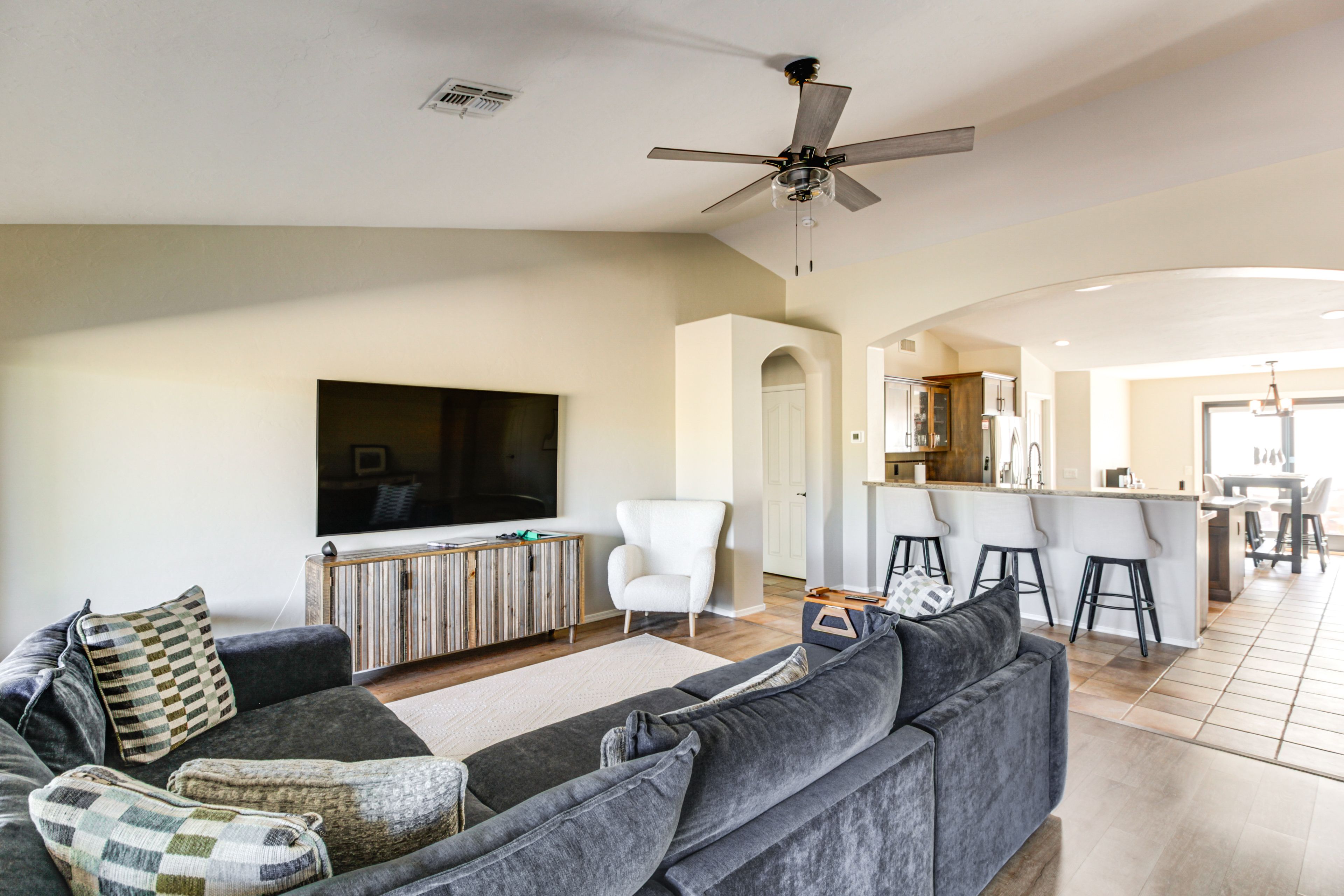 Living Room | Single-Story Home | Central A/C & Heating | Smart TV
