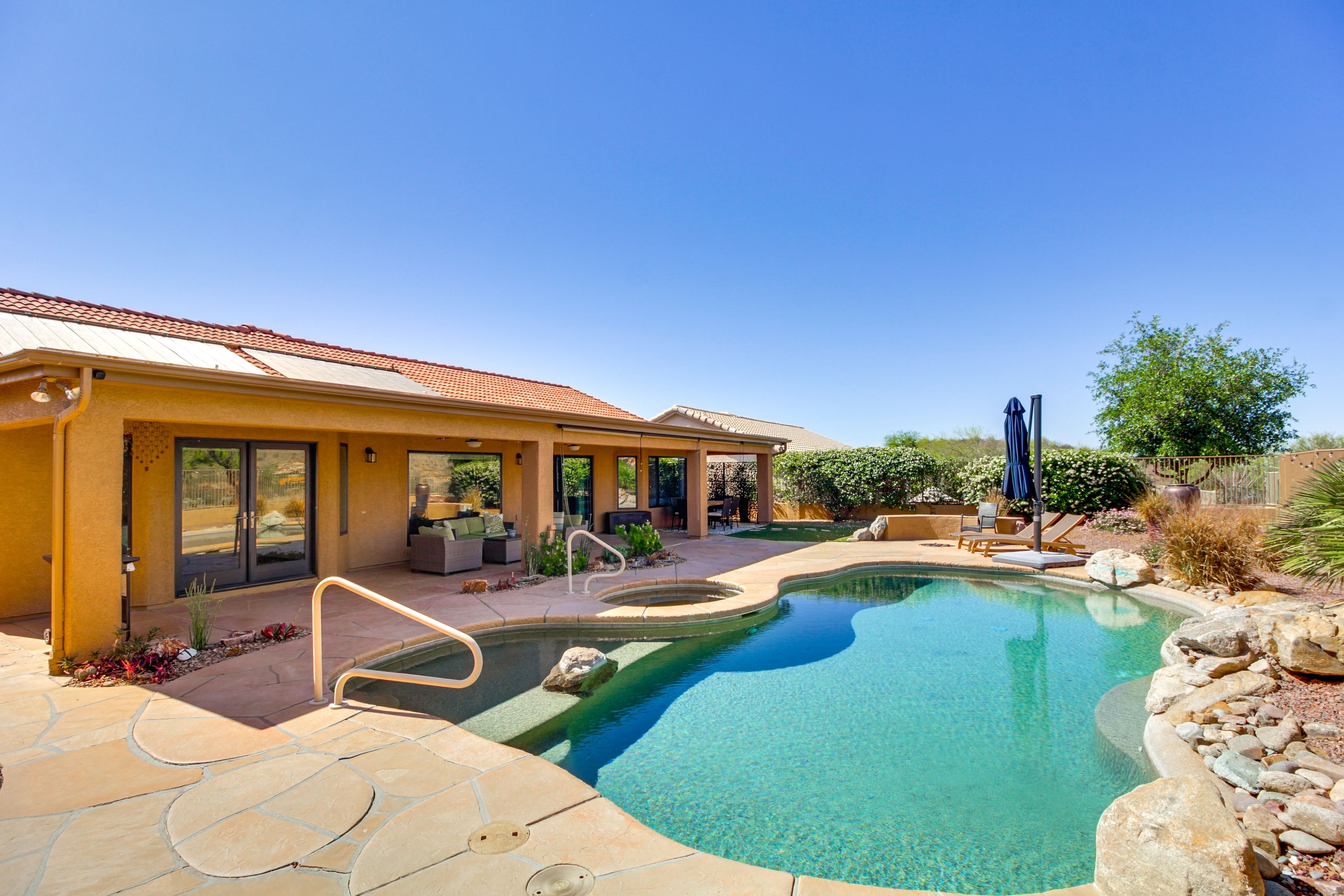 Tucson Vacation Rental | 2BR | 2BA | Step-Free Access | 1,826 Sq Ft