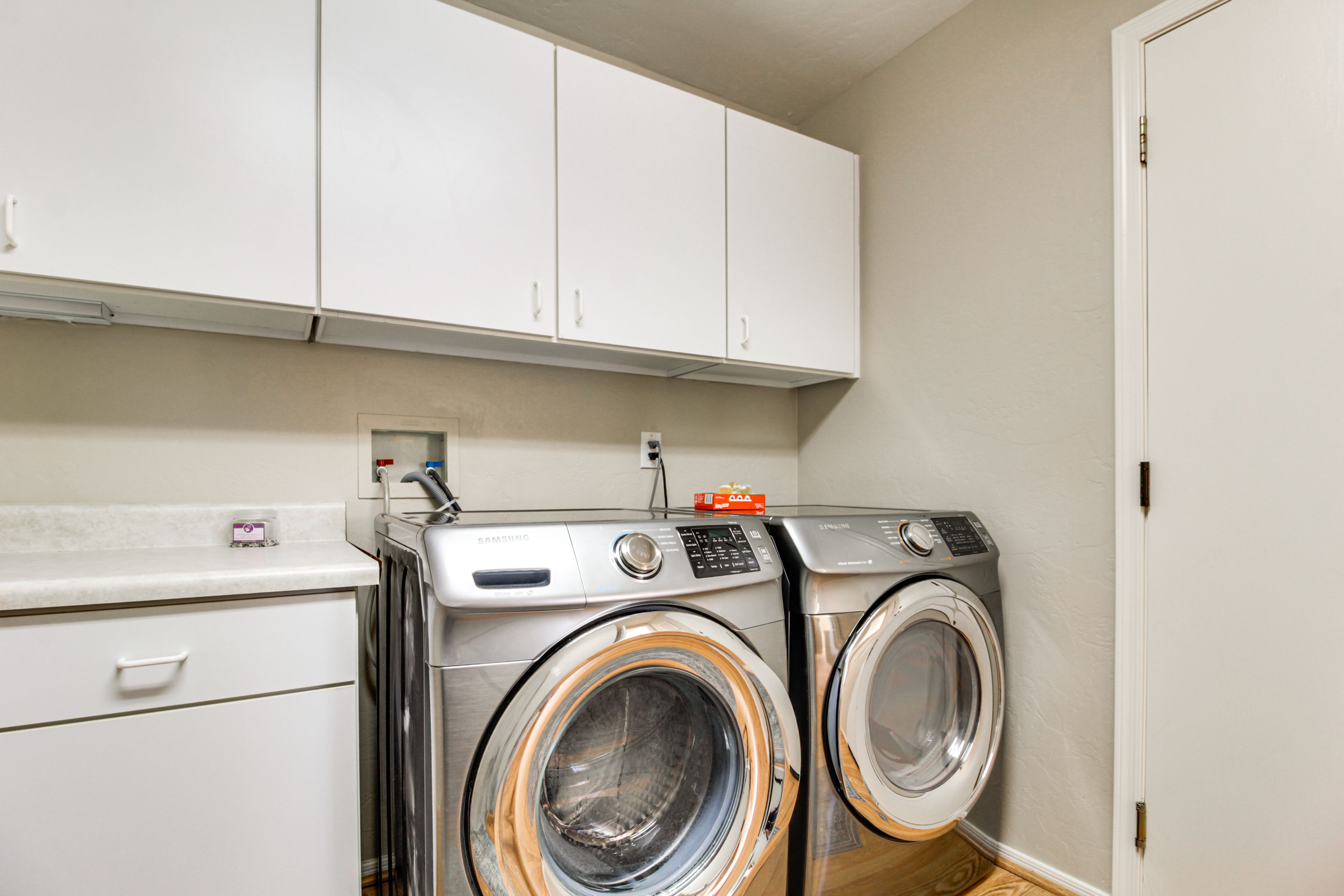 Washer & Dryer