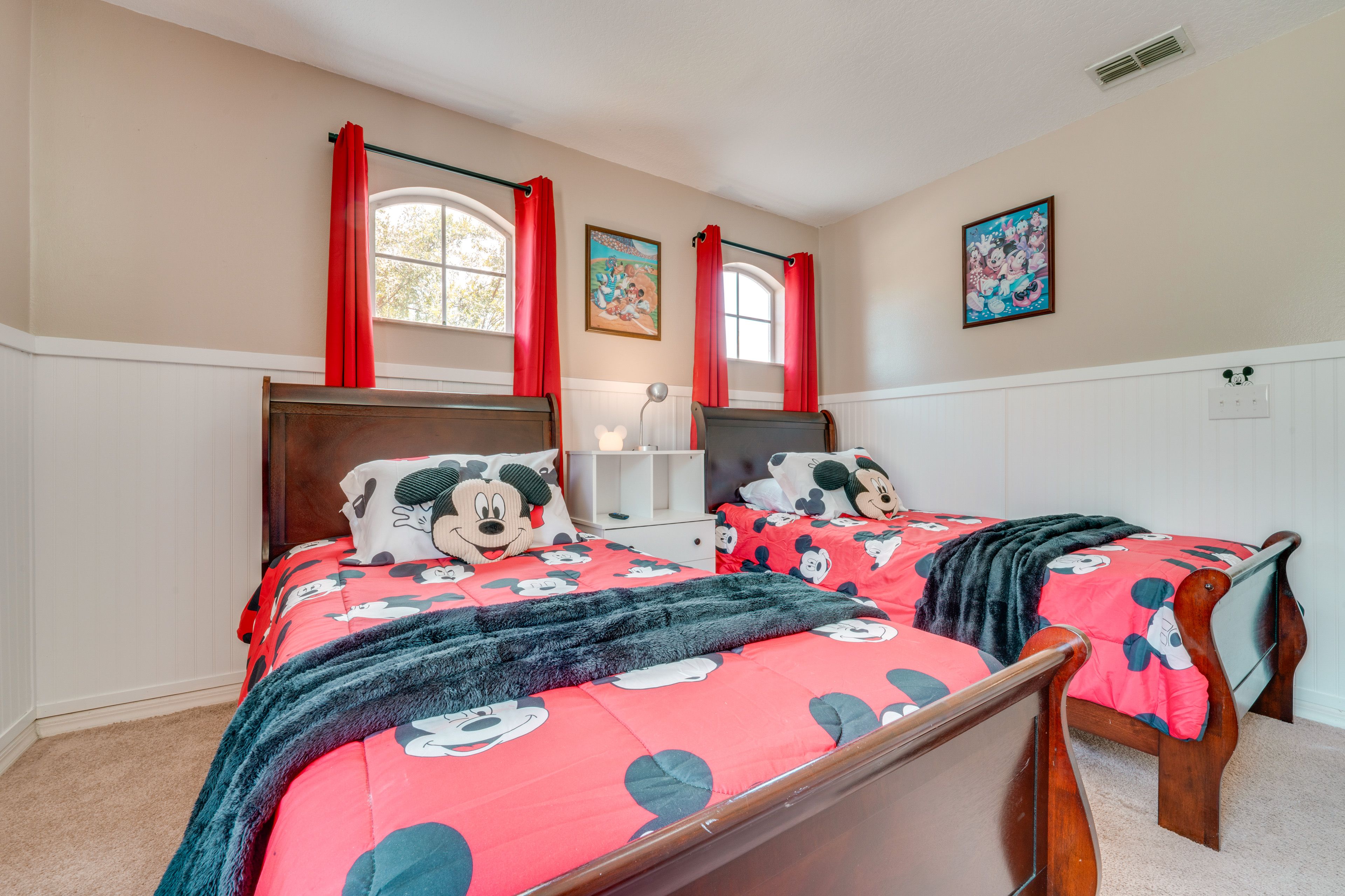Bedroom 4 | 2 Twin Beds | 2nd Floor
