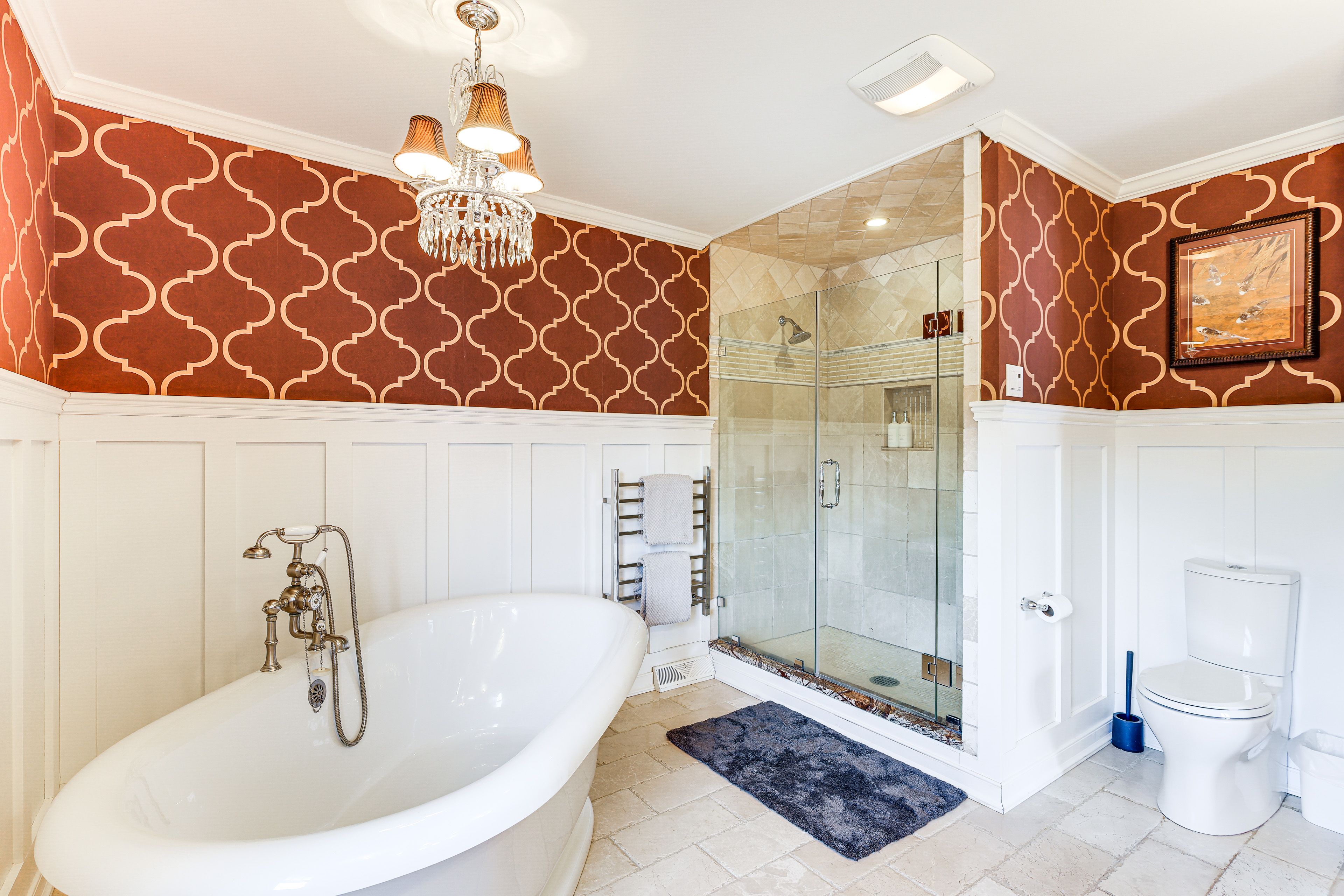 En-Suite Bathroom | Main Level