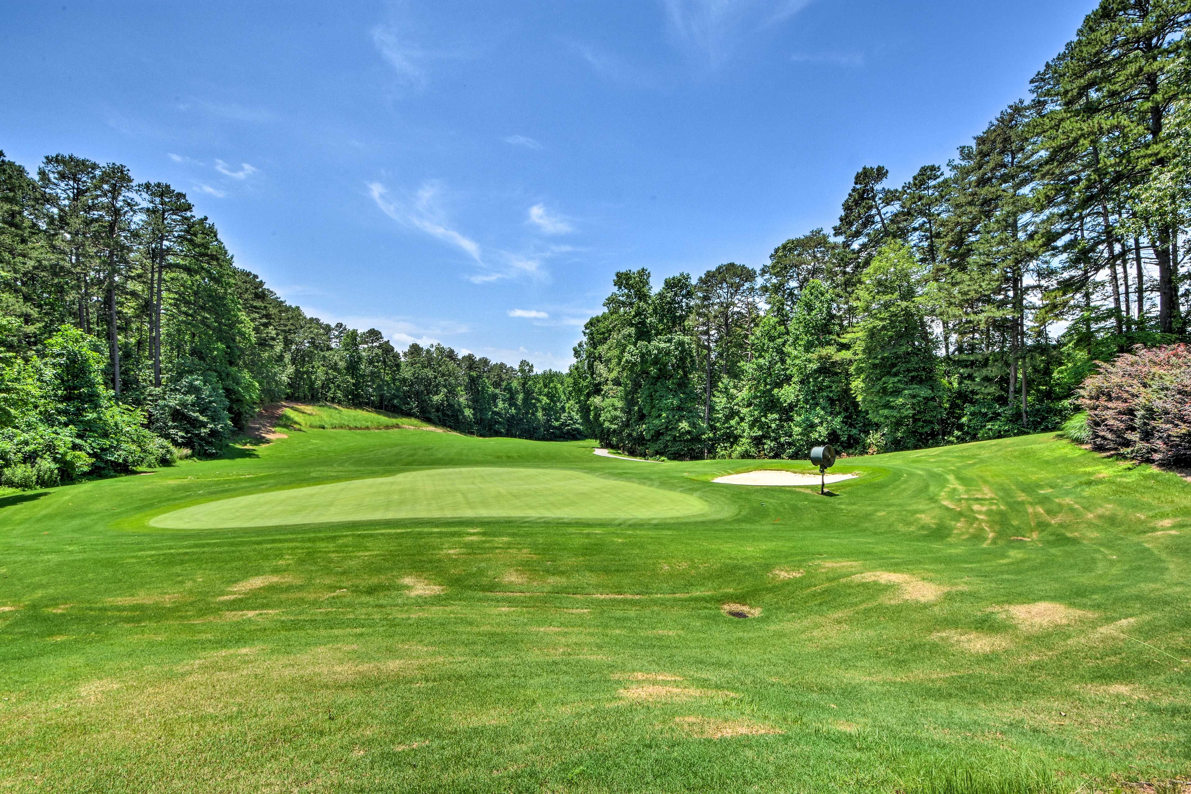 Tall Ship Condos at Keowee Key | Community Amenities | Golf (w/ Addt'l Fee)
