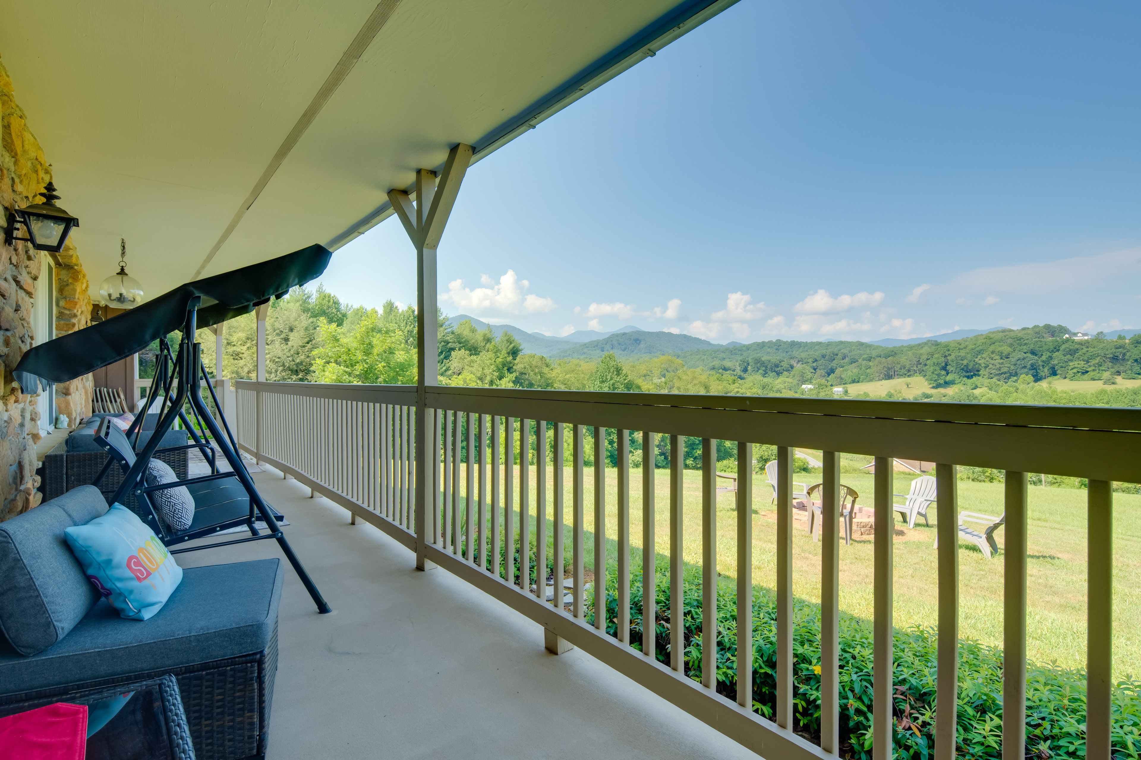 Front Porch | Outdoor Seating w/ Mountain View