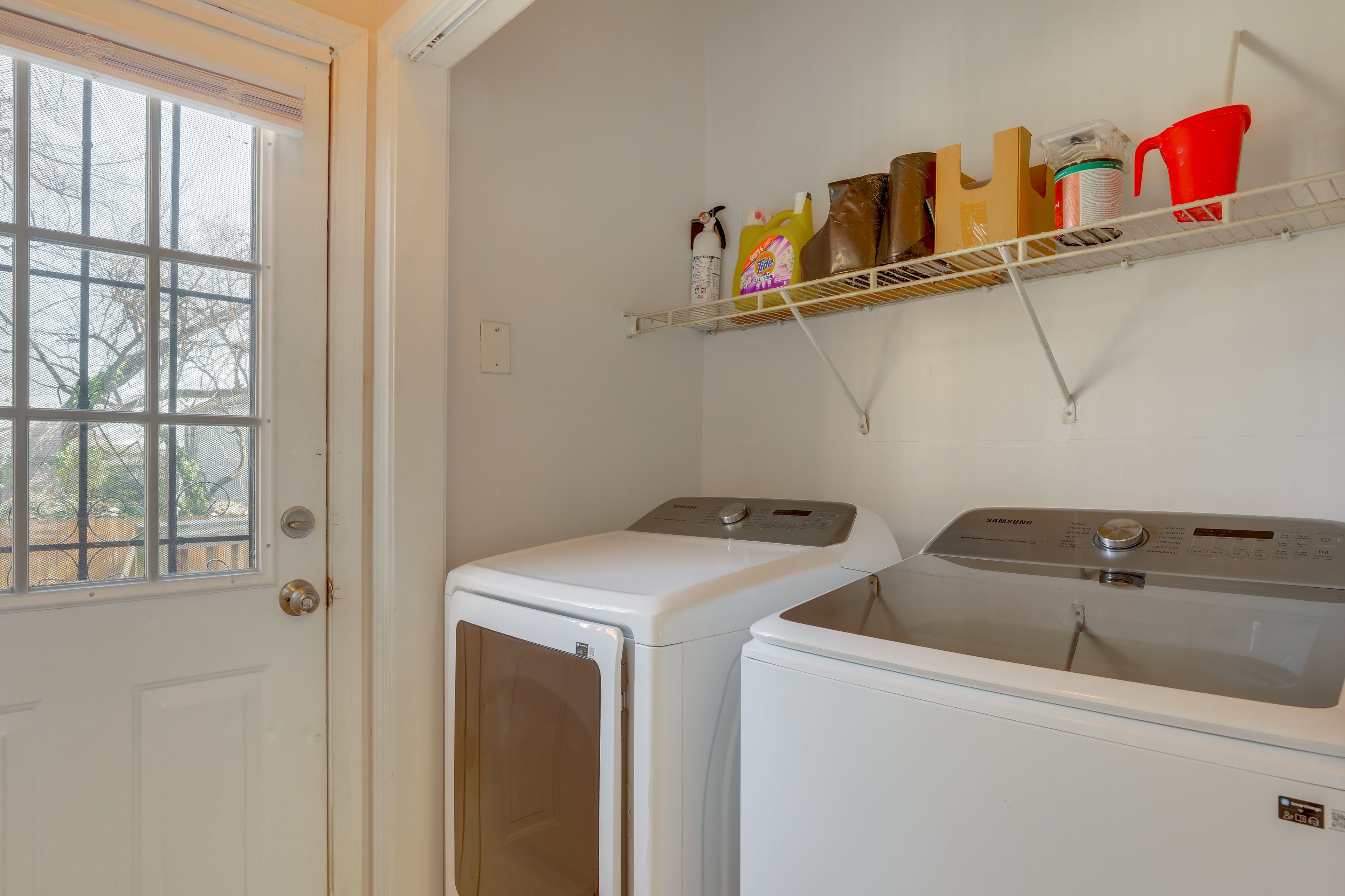 Laundry Area | 1st Floor