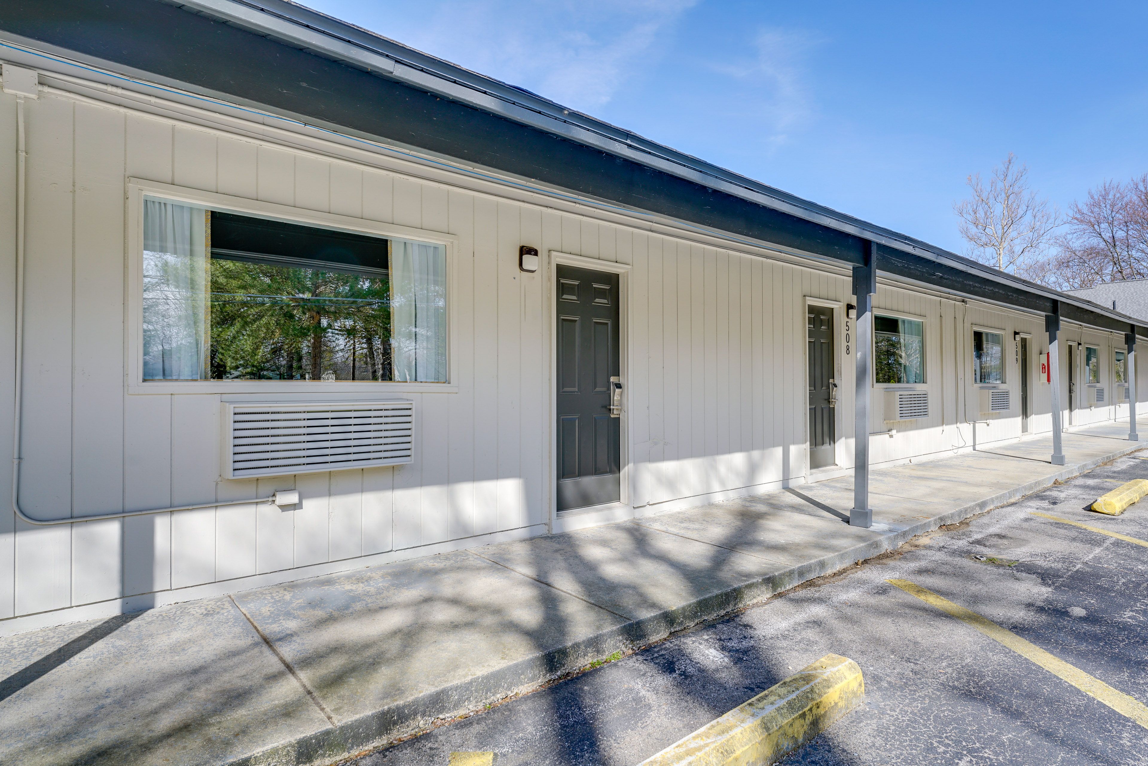 Unit Entrance