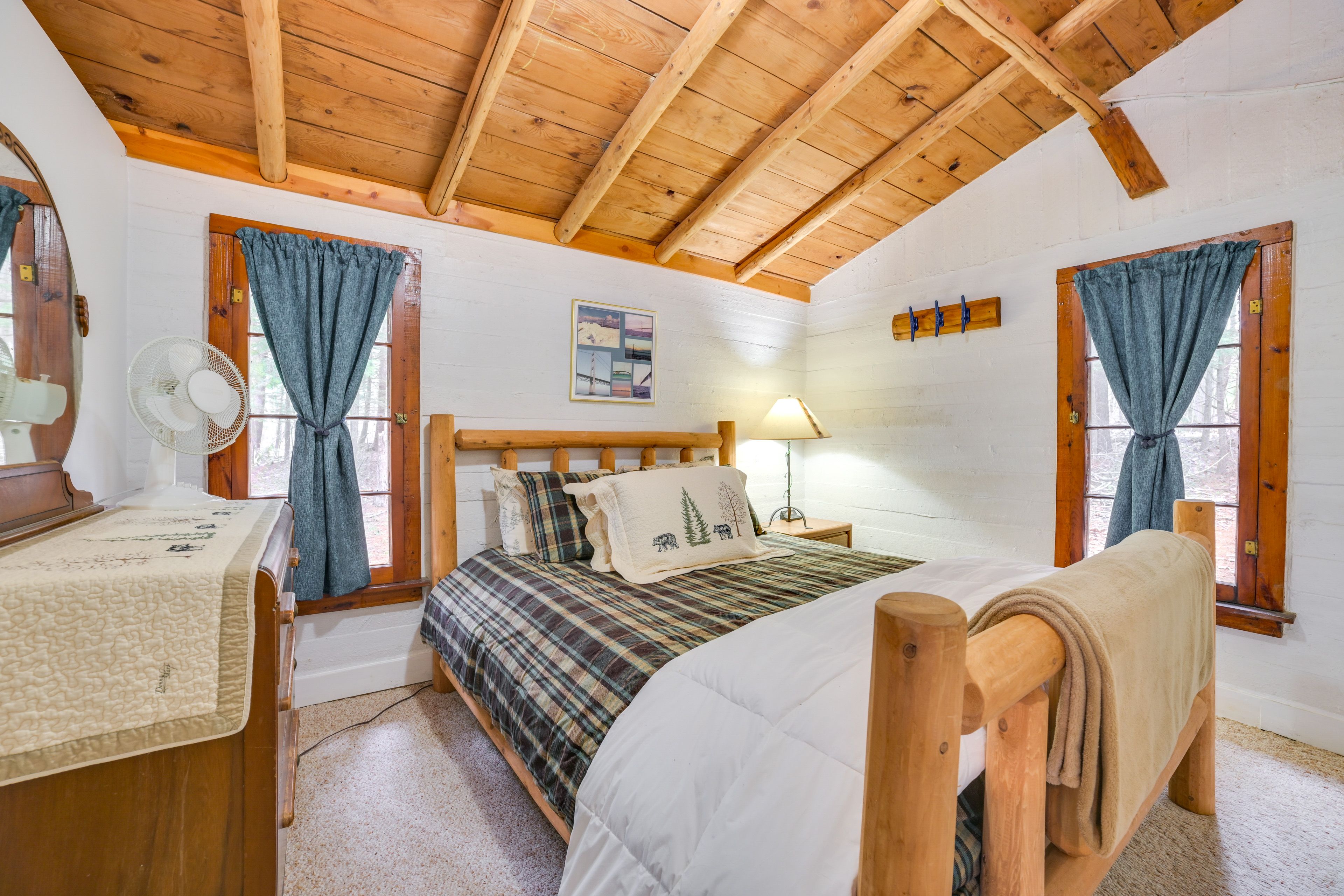 Bedroom 1 | Queen Bed | Linens Provided