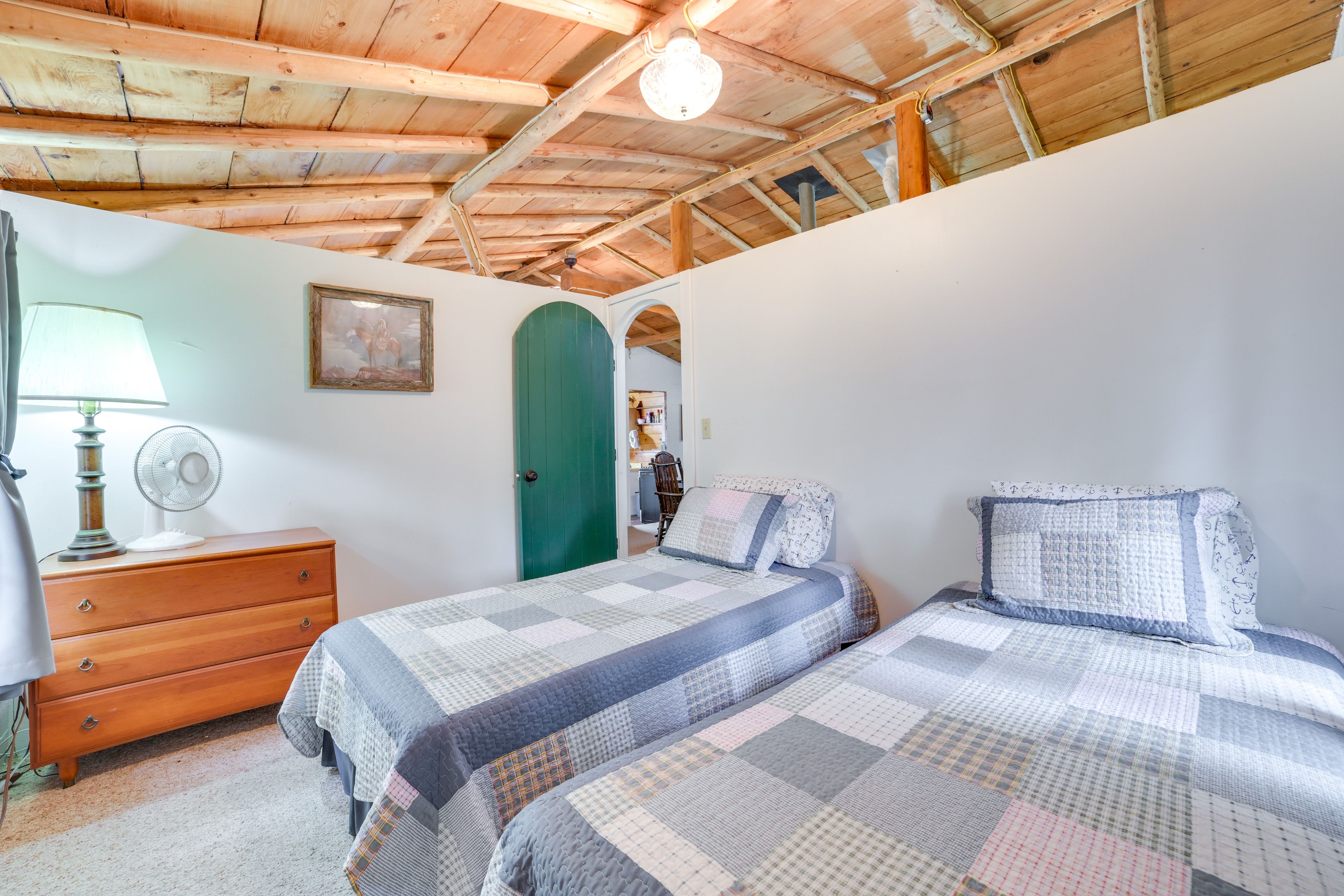 Bedroom 2 | 2 Twin Beds