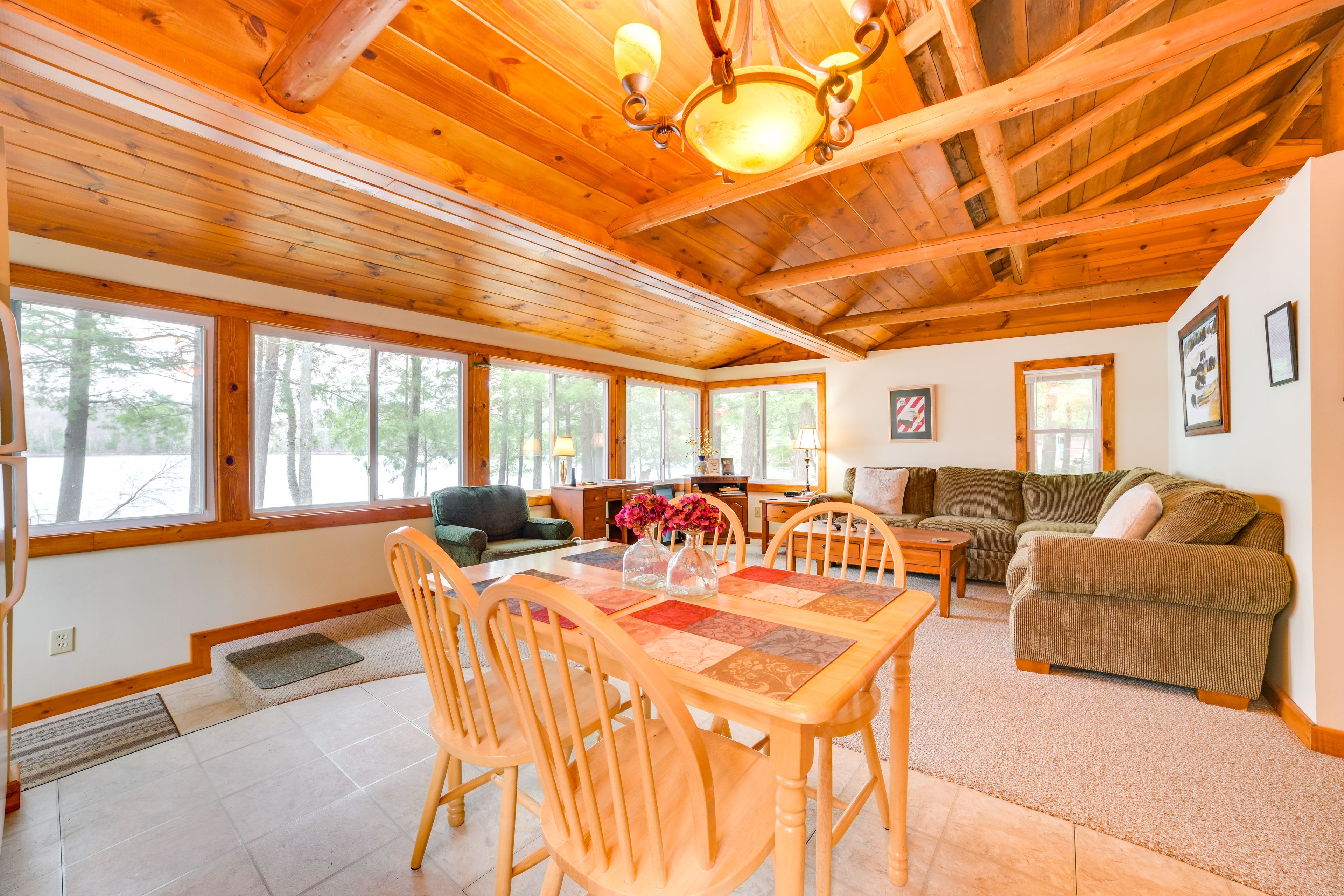 Levering Vacation Rental | 2BR | 1BA | 800 Sq Ft | 3 Steps Required
