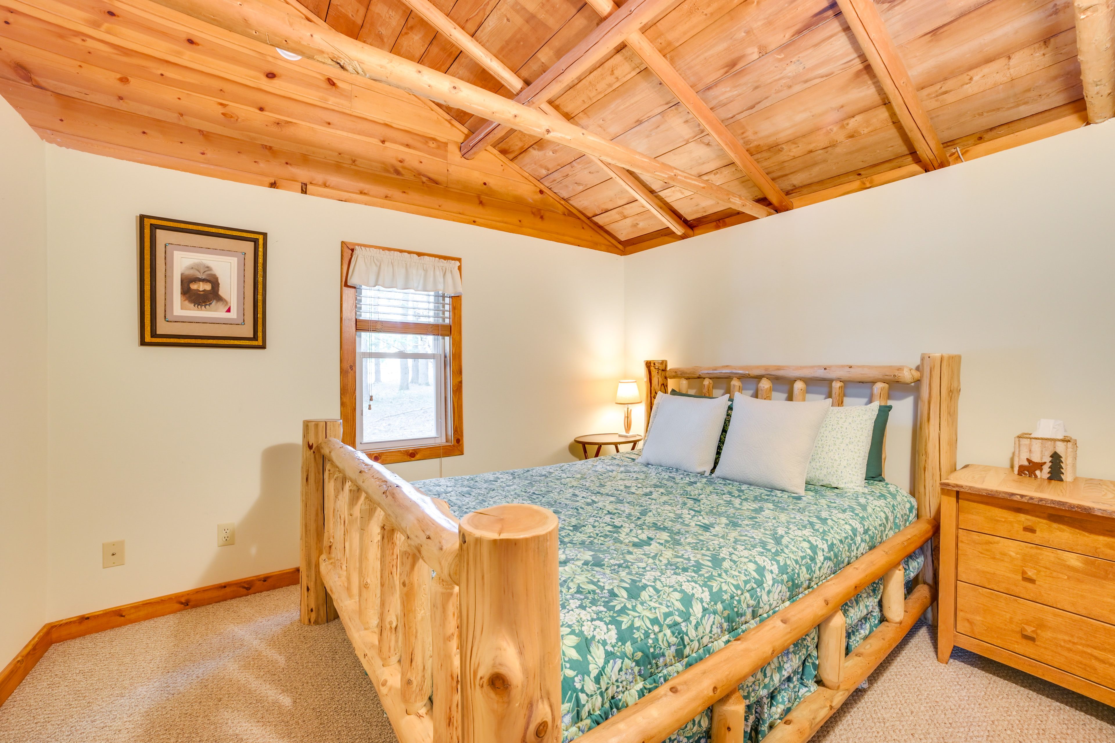 Bedroom 1 | Queen Bed | Linens Provided