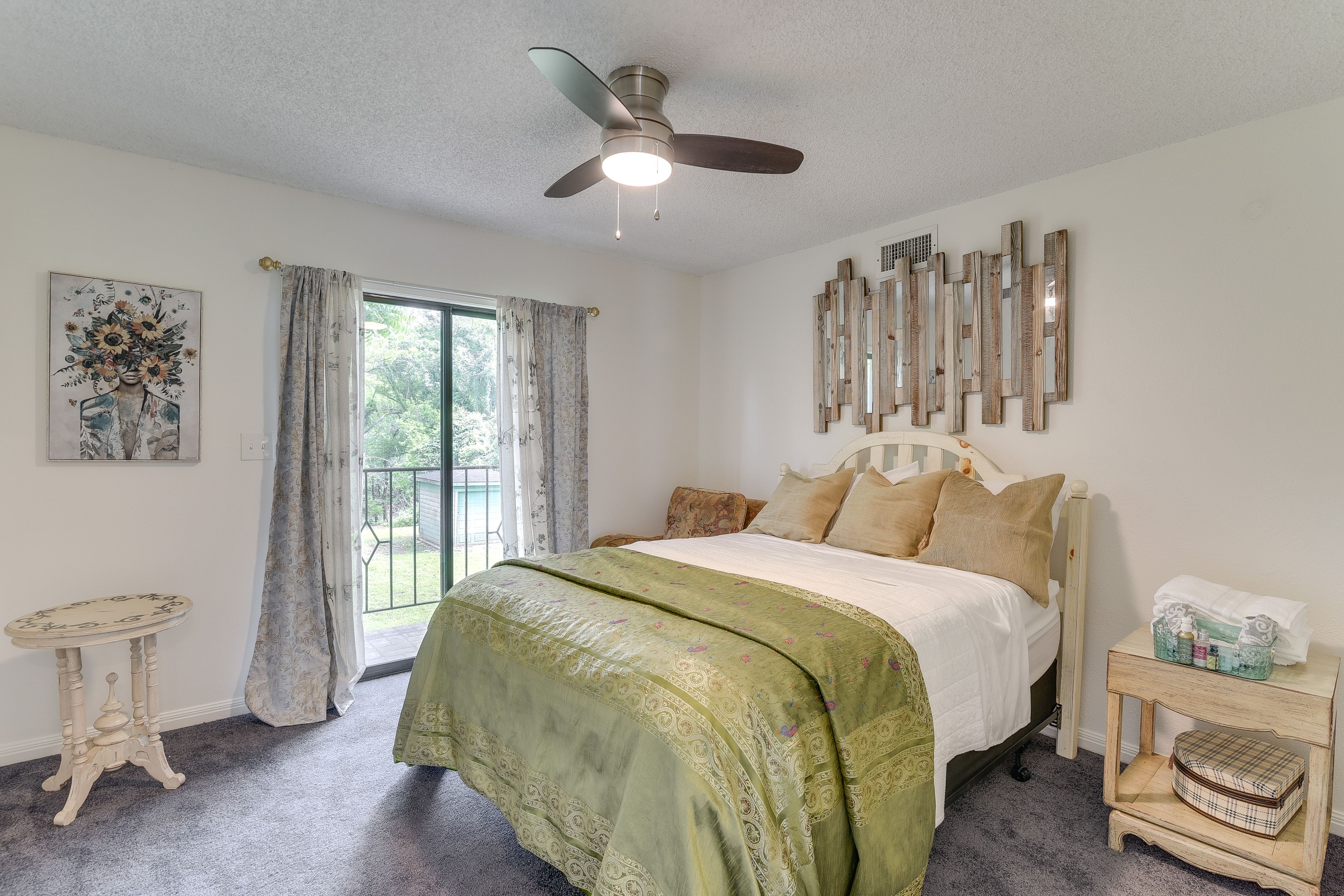 Bedroom 3 | 2nd Floor | Queen Bed | Linens Provided