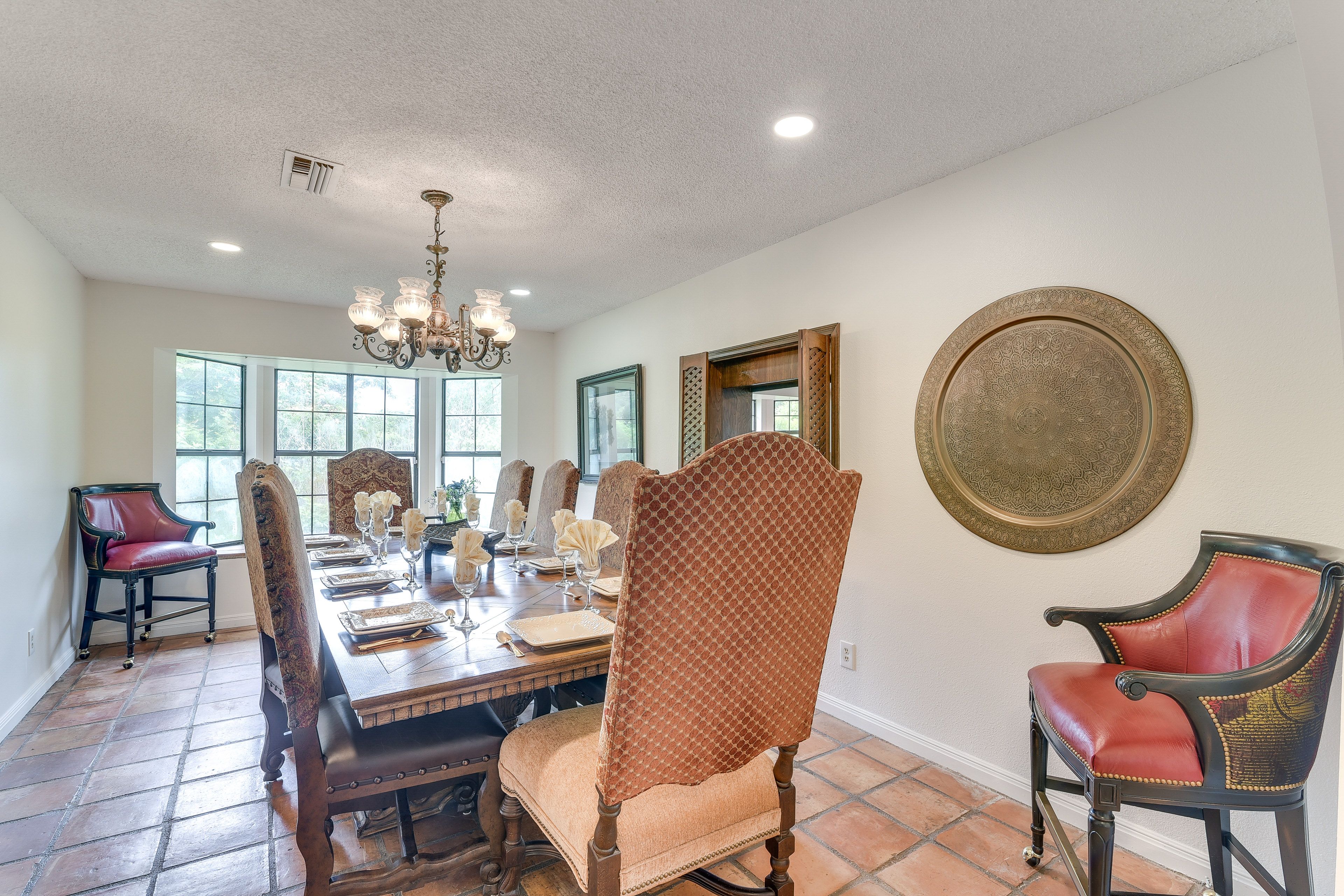 Dining Room | 1st Floor | Dishware & Flatware