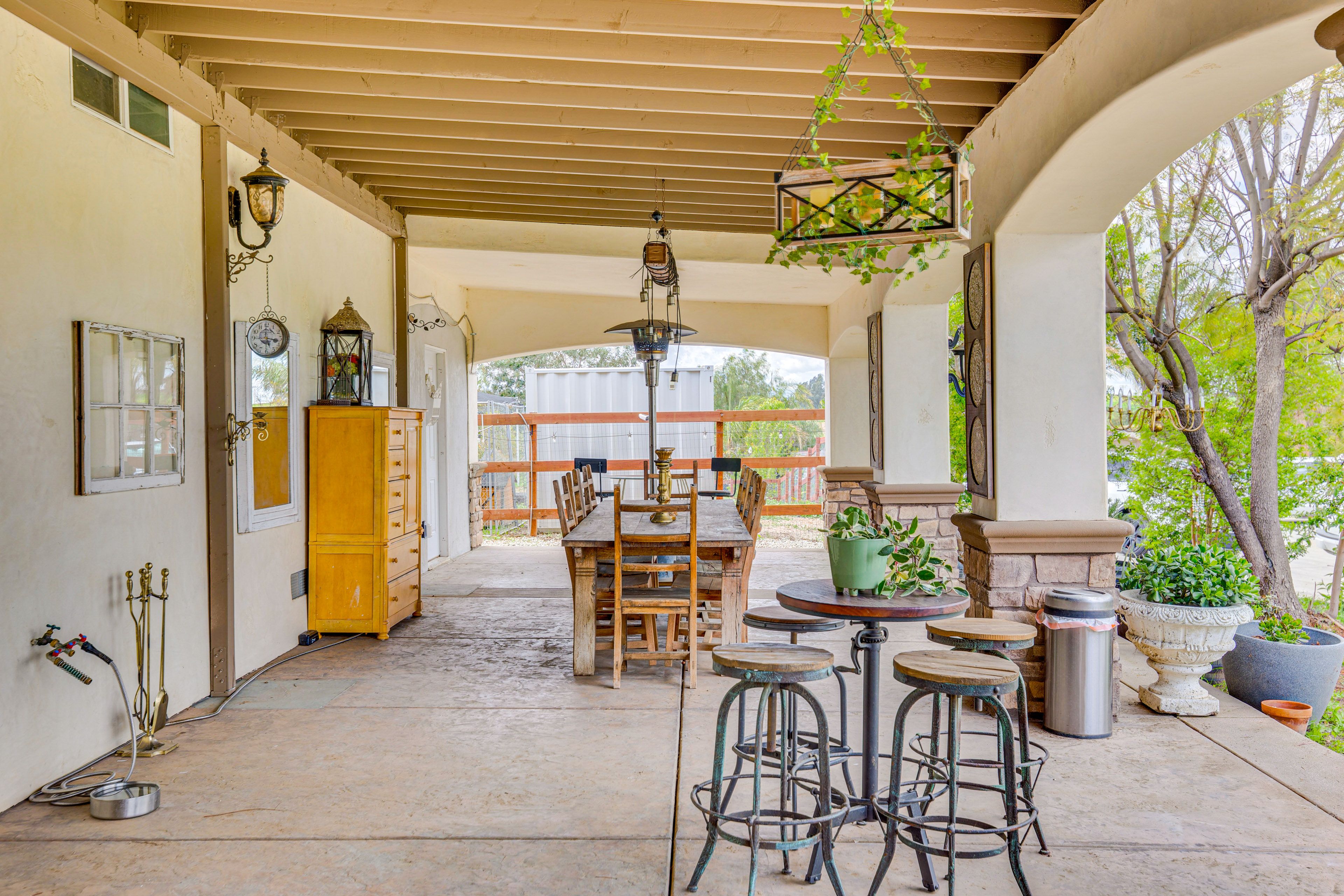 Outdoor Dining Area | Space Heater