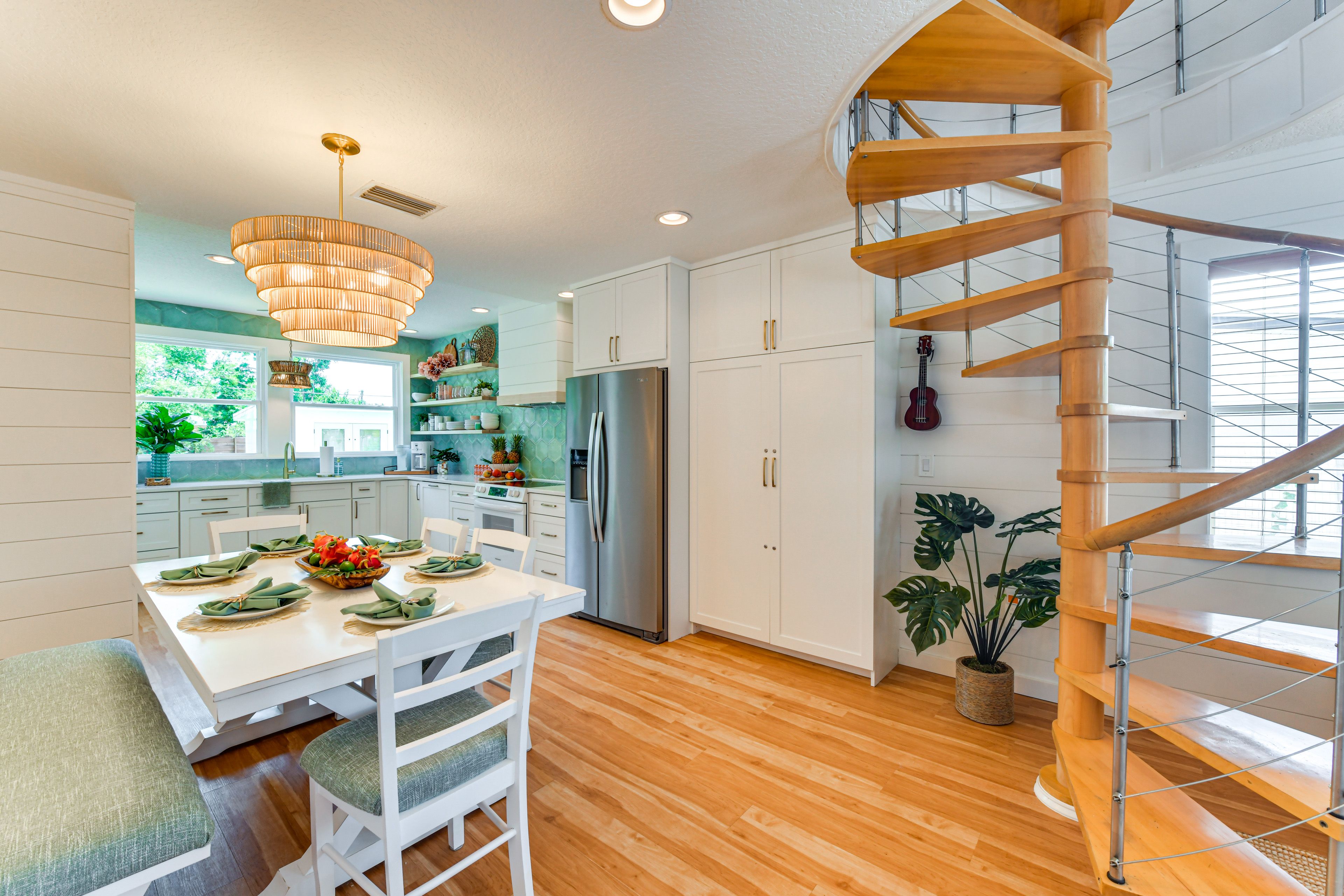 Dining Table | Dishware/Flatware | 1st Floor