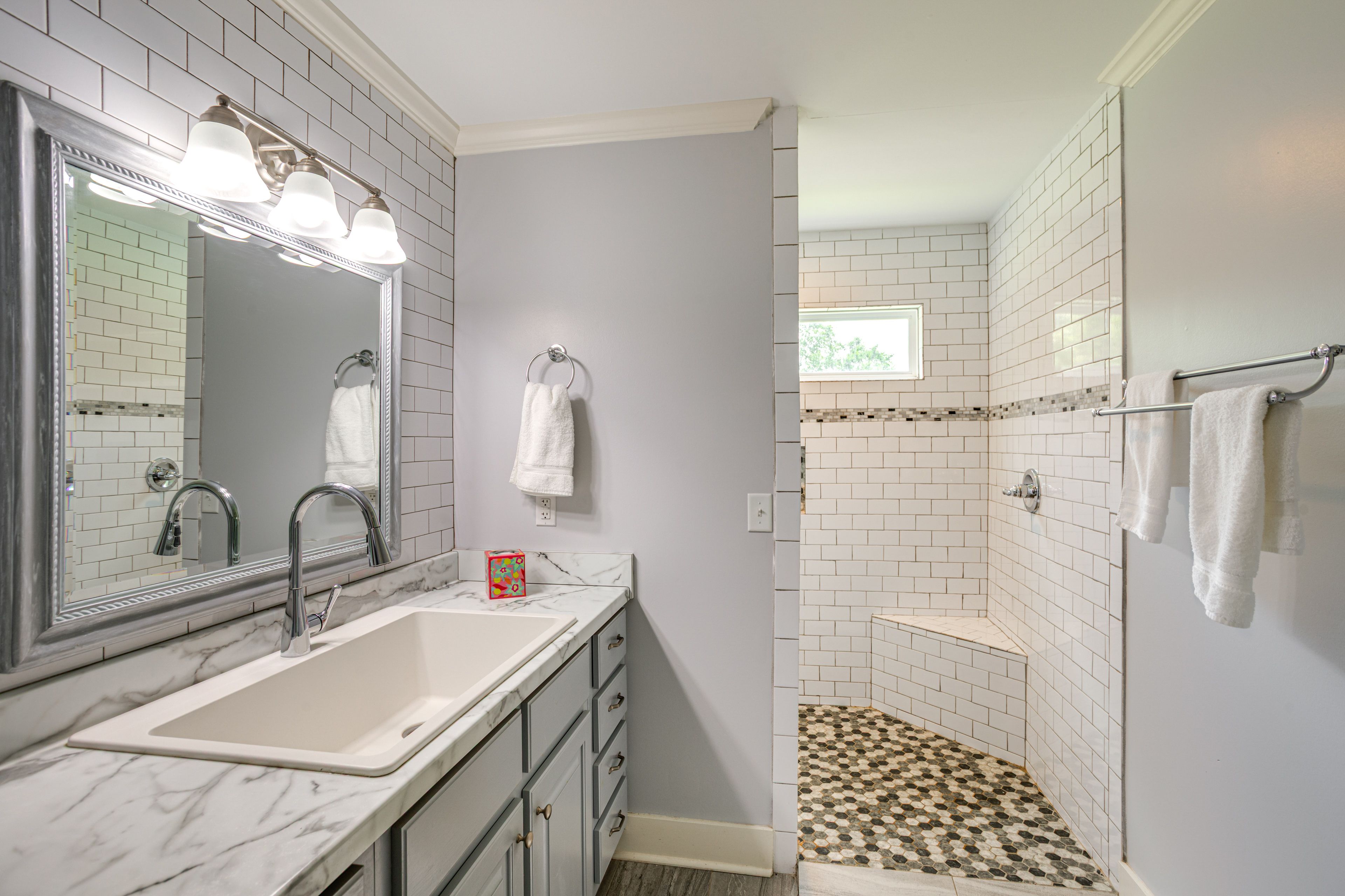 En-Suite Bathroom | Towels Provided